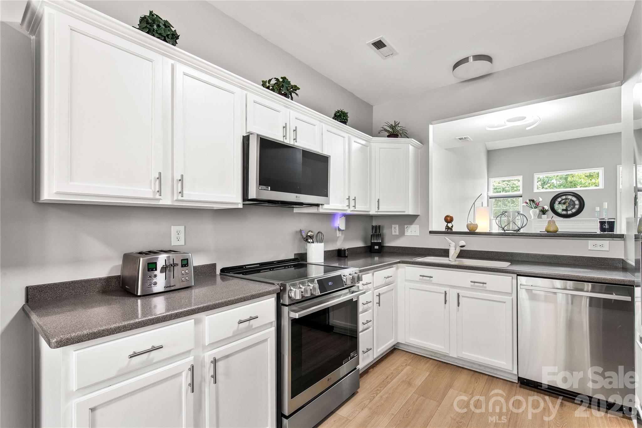 Wellsley Ford - Residential