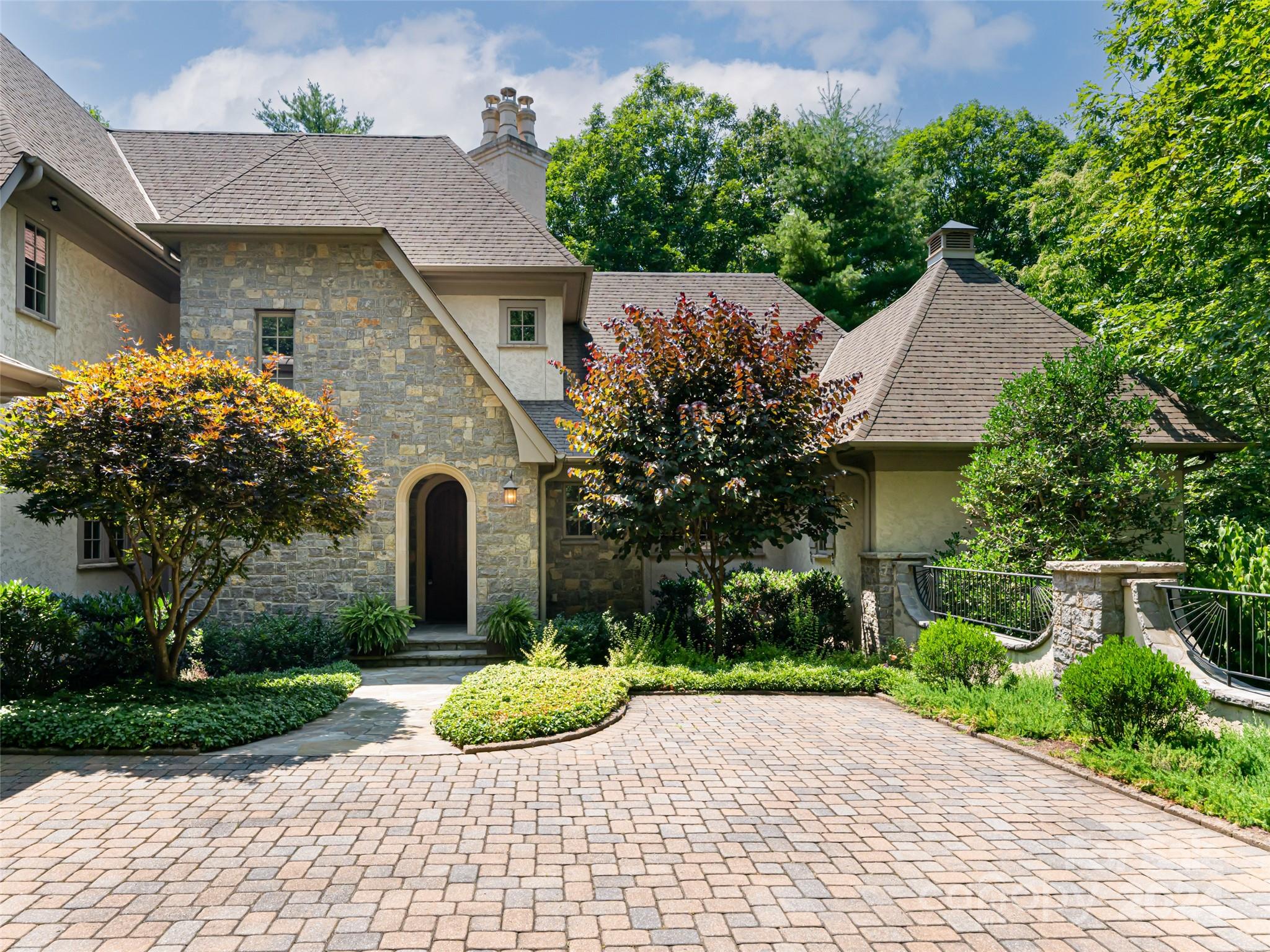 Ramble Biltmore Forest - Residential