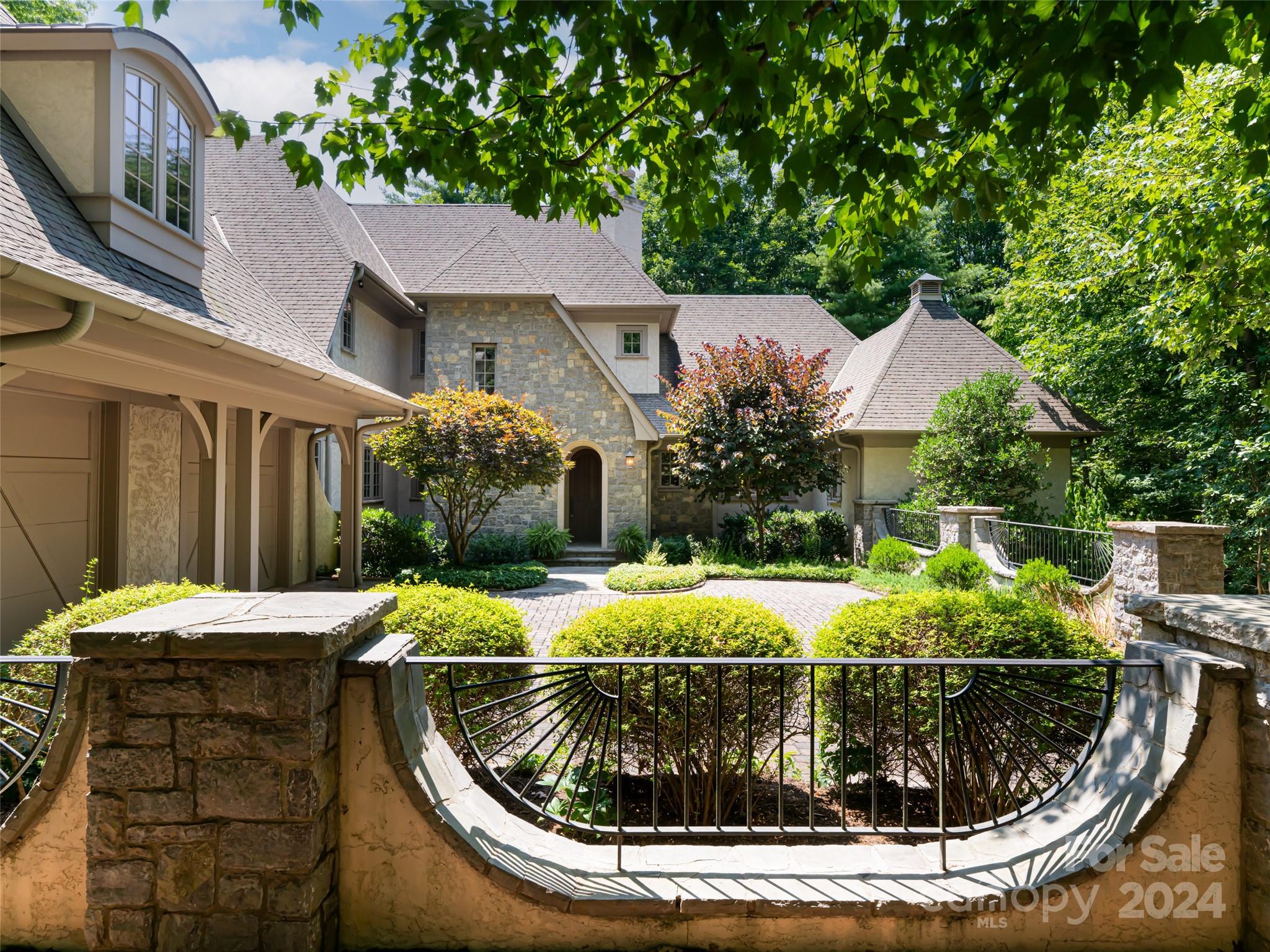 Ramble Biltmore Forest - Residential