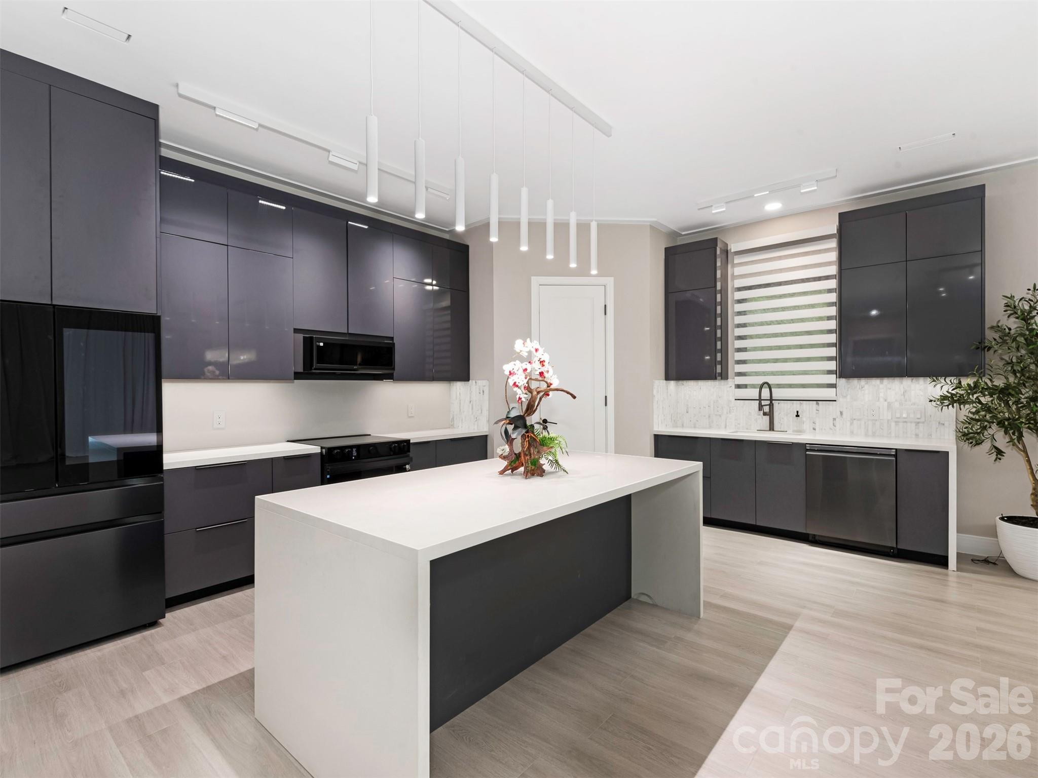 Steele Creek - Residential