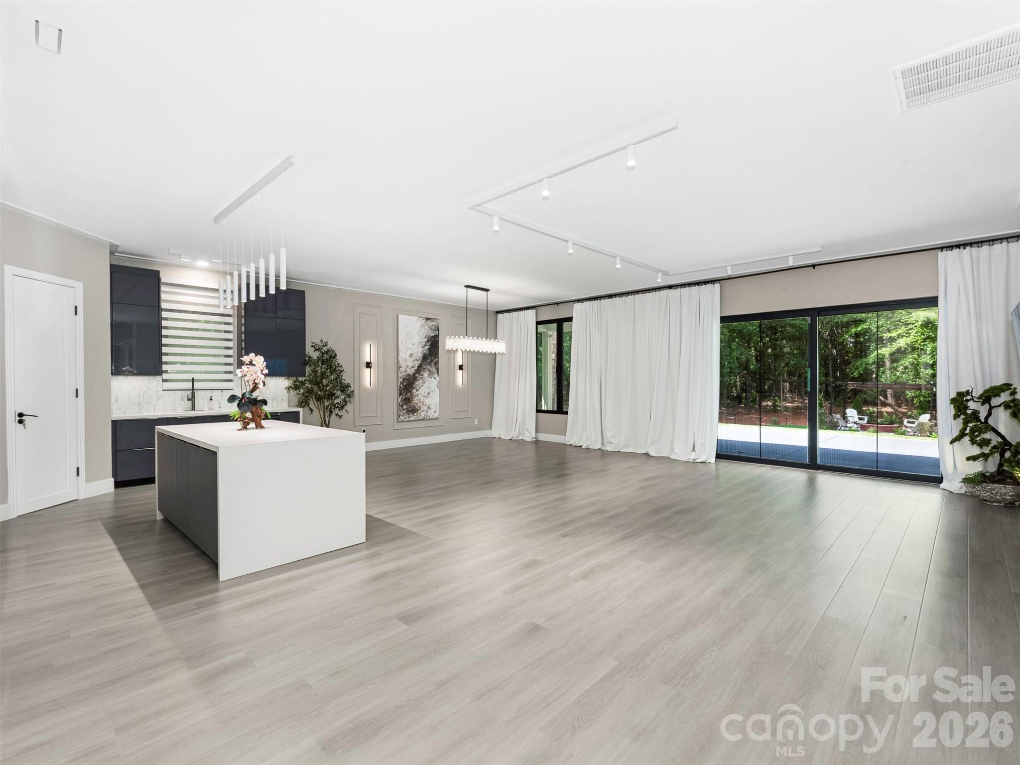 Steele Creek - Residential