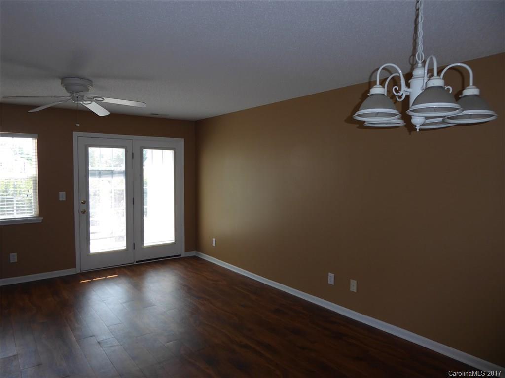 Windsor Trace - Residential