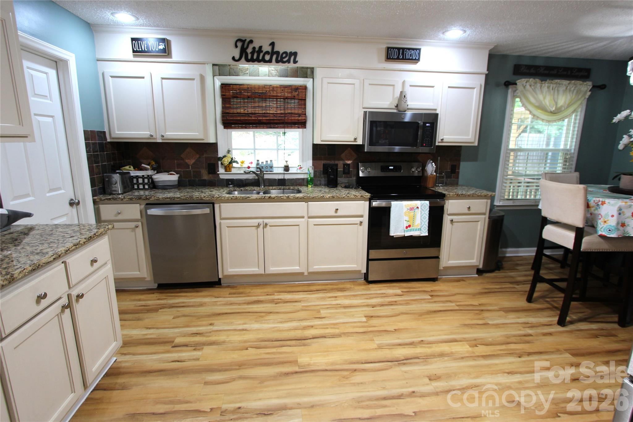 Lakewood Forest - Residential