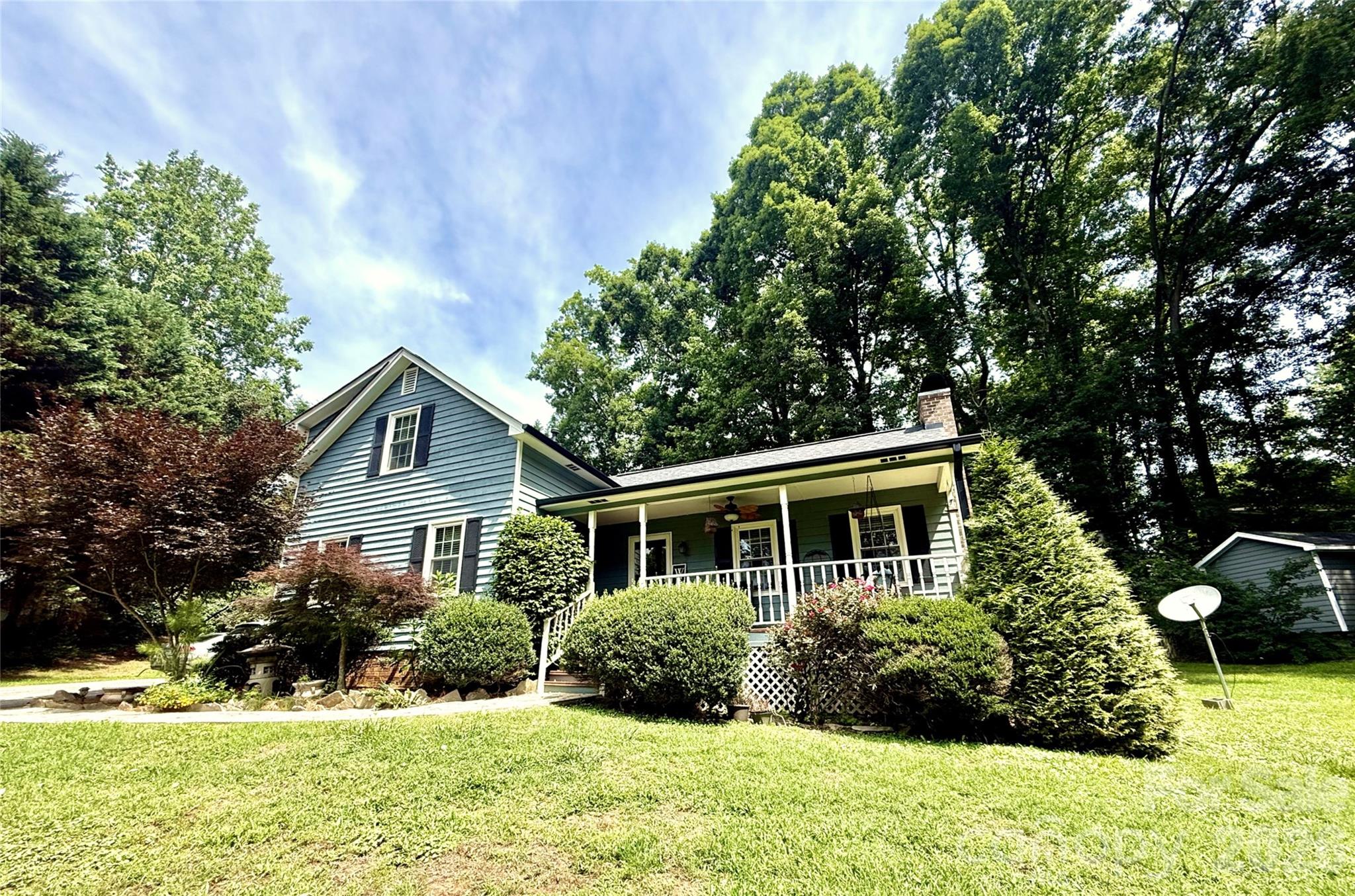 Amazing home with open floor plan, great line of sight that offers a  1.5 story house on a BIG 0.72 acre lot with NO HOA. Beautifully renovated bathrooms, fresh exterior paint, newly framed out bonus room created over carport location, newer architectural roofing, 1 car carport, 12 X 16 ft. shed, private decking in the back and a rocking chair covered porch in the front. Bright kitchen with granite counters, breakfast nook, plenty of storage, walk in pantry, freshly painted laundry room & half bath with barn door access.  Dining room opens up to the great room with vaulted ceiling and gas fireplace and has nice line of sight.  Chimney sold in current condition but no known issues.  Beautiful primary suite on the main level and the SPACIOUS secondary bedrooms are on the upper level.  Composite decking on the front porch and back decking. Great location in South Gastonia near Crowders Mountain, golf course, shopping and restaurants. Piedmont Community Charter School is only 10 minutes drive!