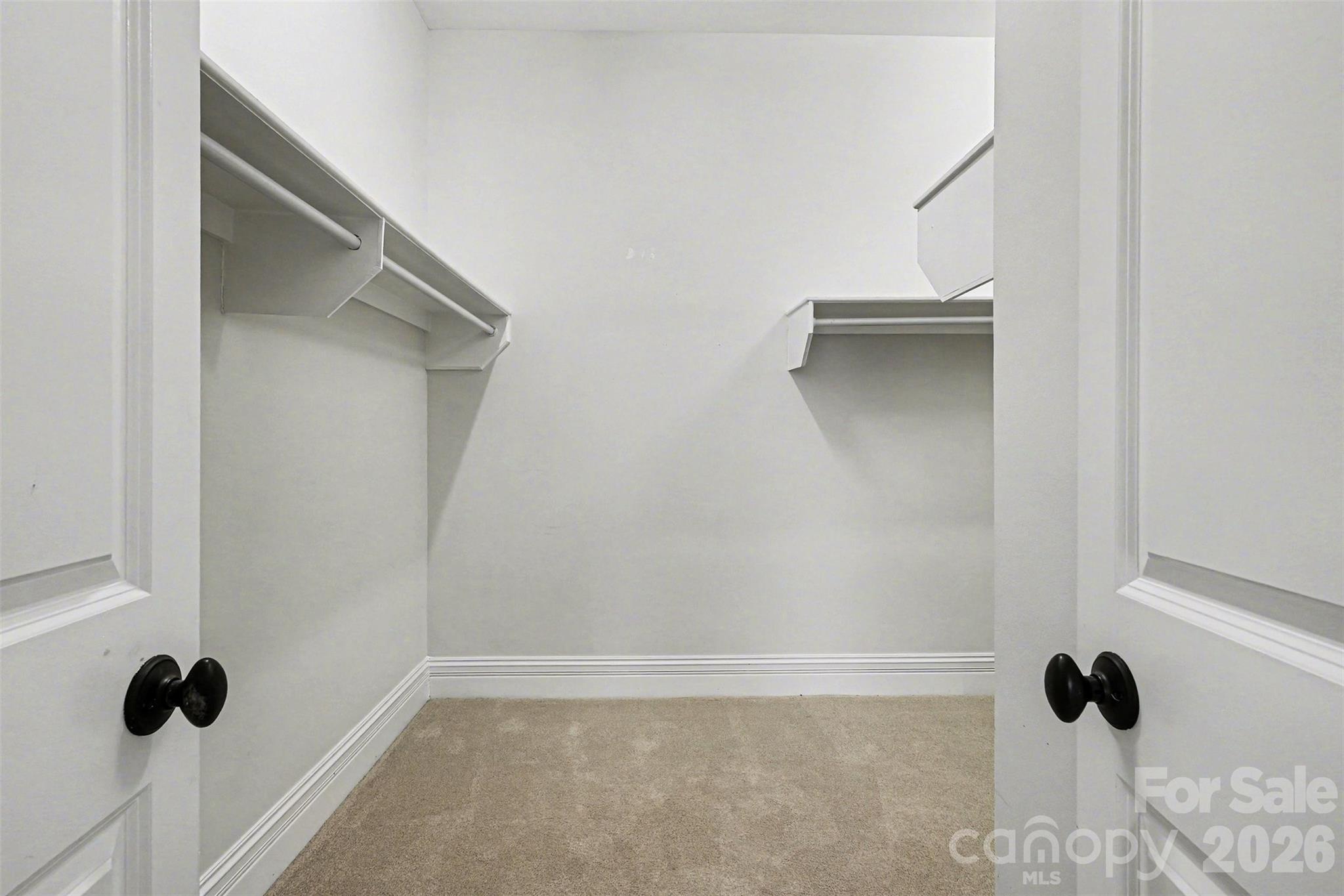 Parkwood Knoll - Residential