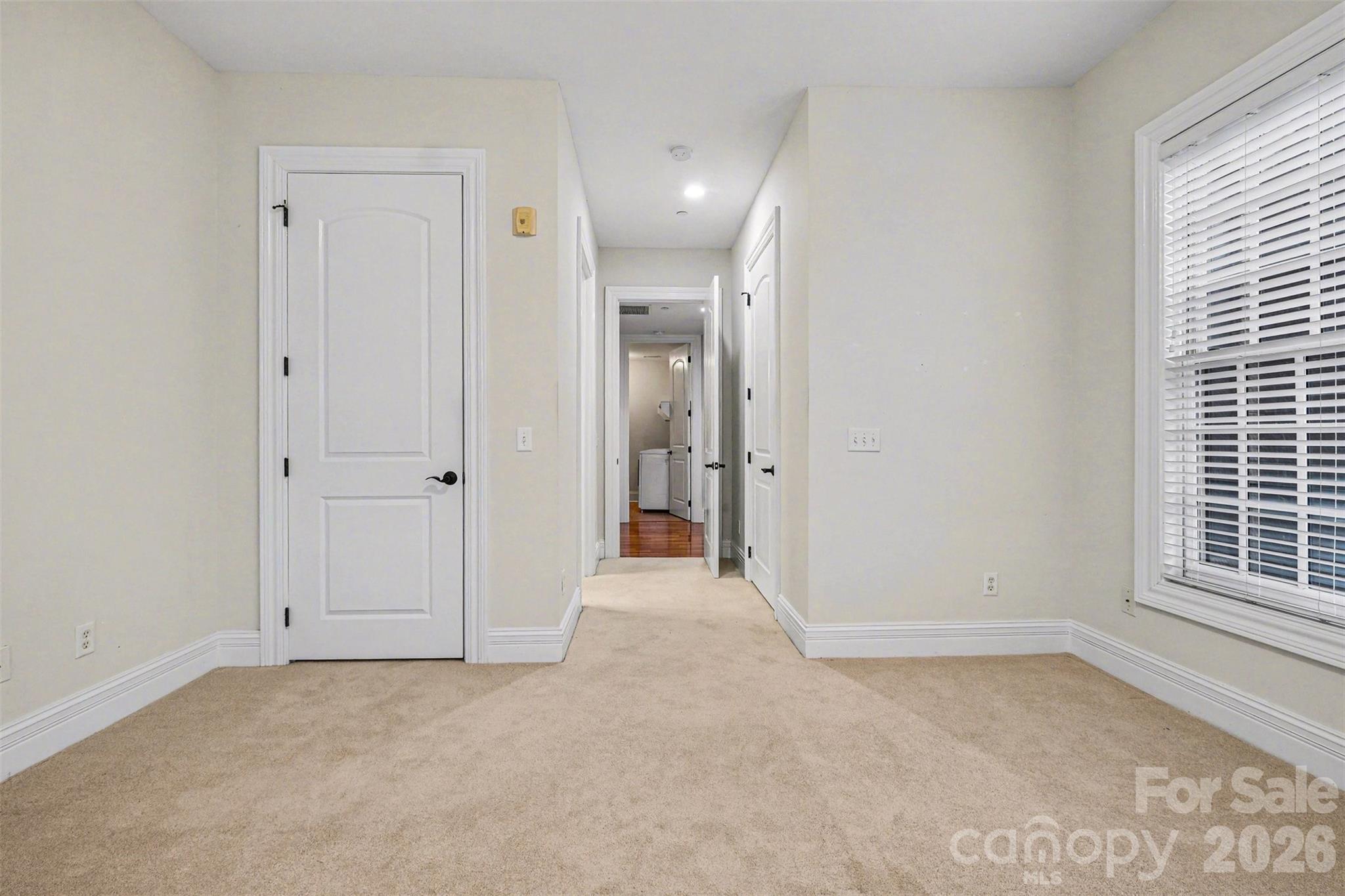 Parkwood Knoll - Residential