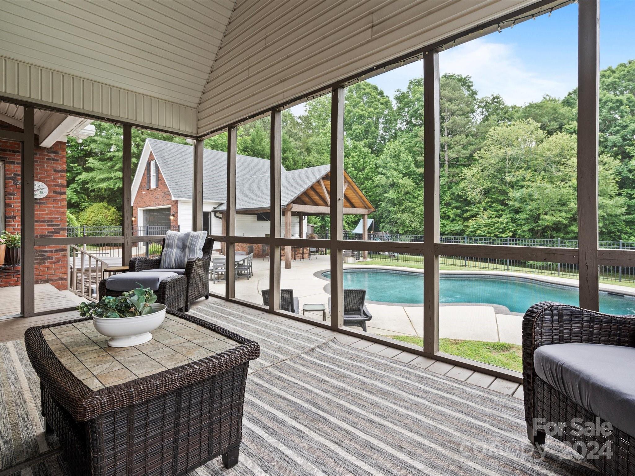 Clarendon Estates - Residential