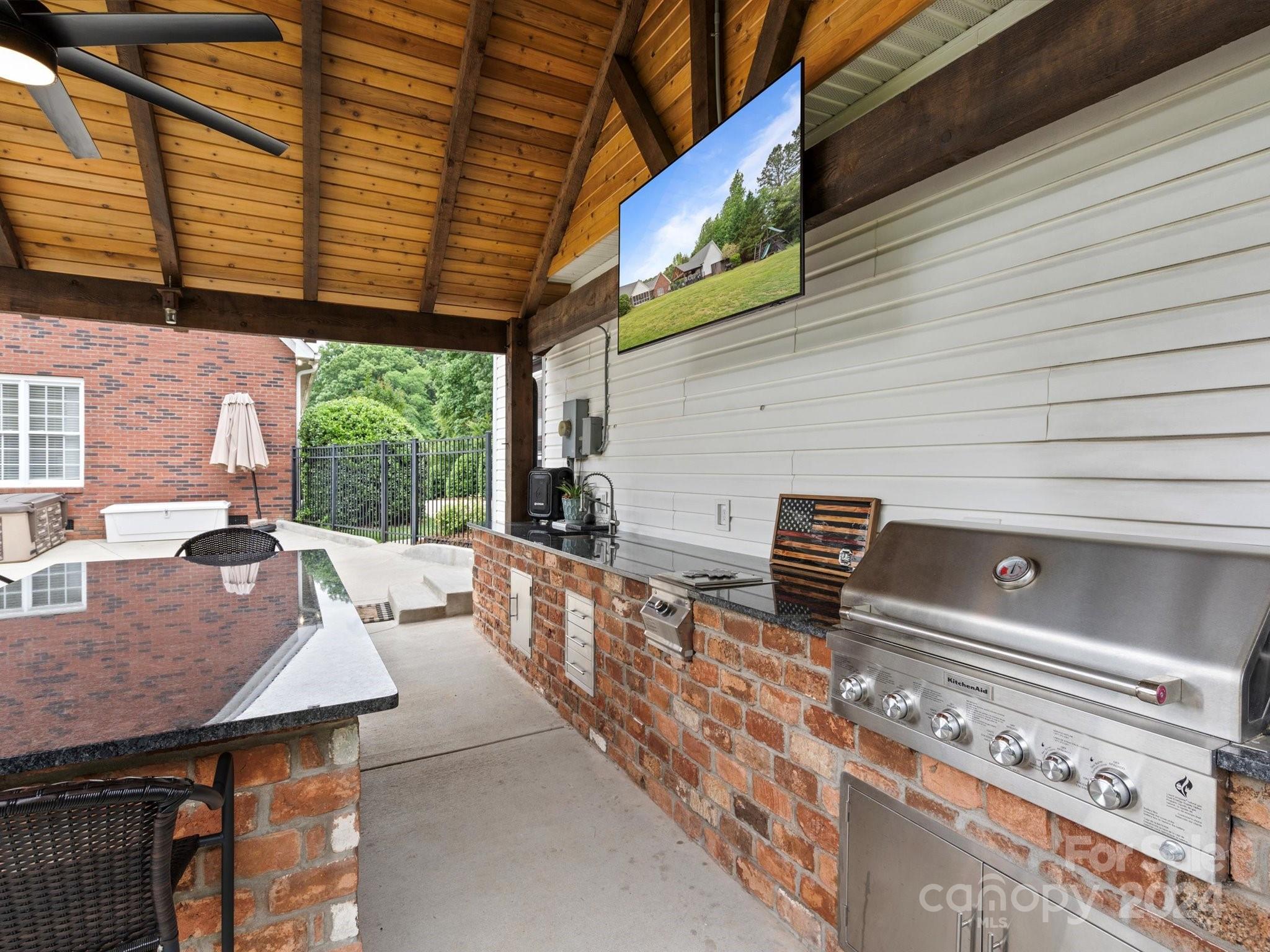 Clarendon Estates - Residential