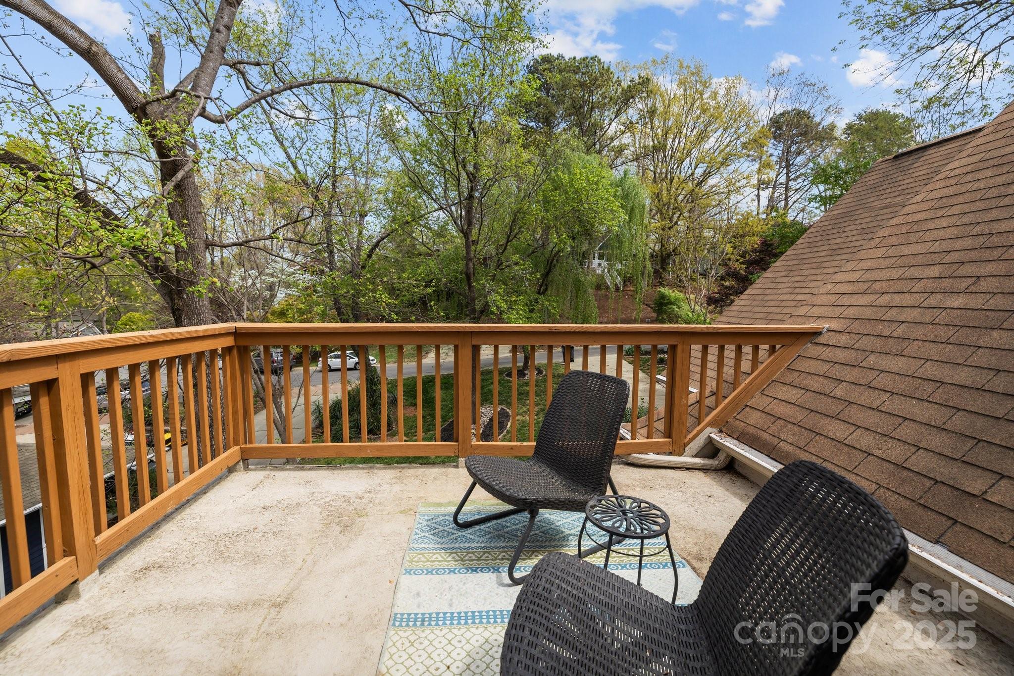 Tega Cay - Residential