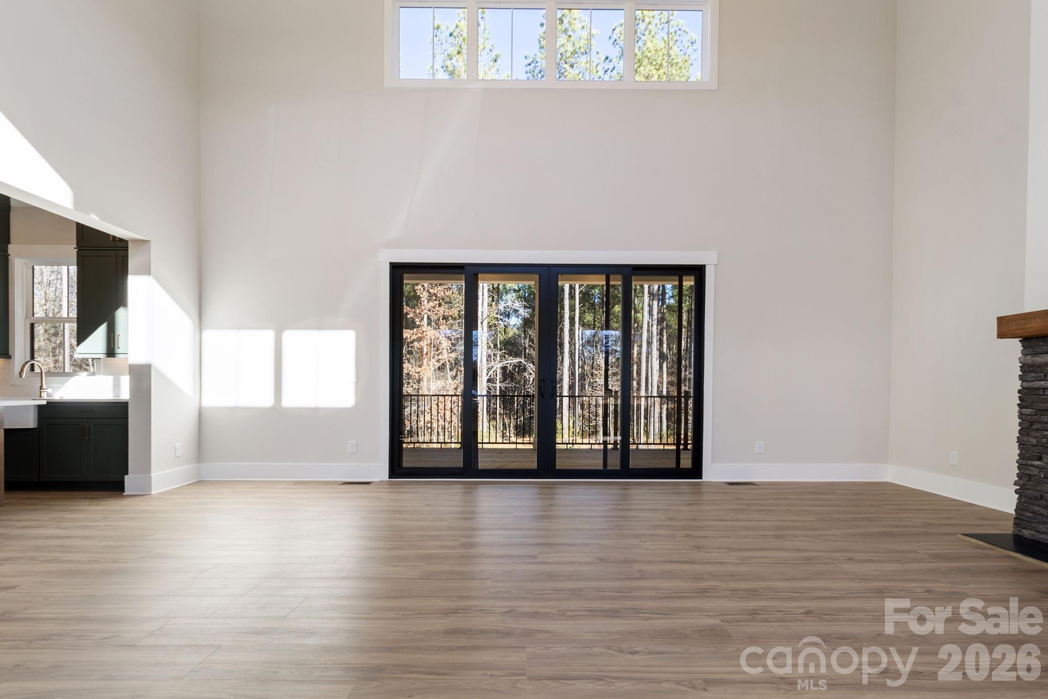 Royal Pines - Residential