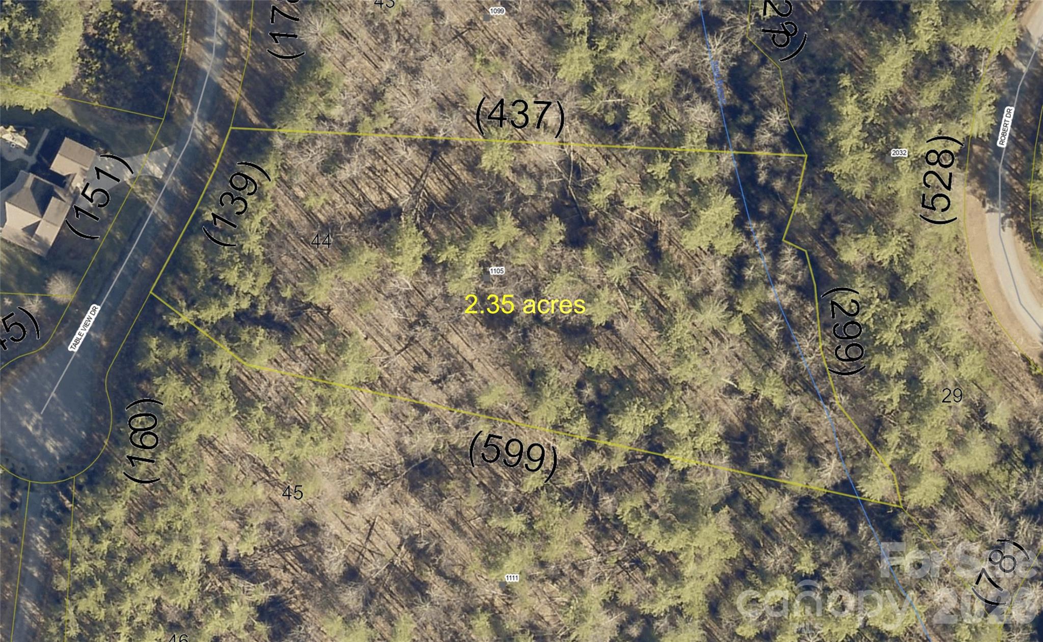Nice lot in popular Old Oaks Estates. 2.35 wooded acres in gated subdivision. High speed fiber in community and underground utilities. We also have a builder for you to consider.