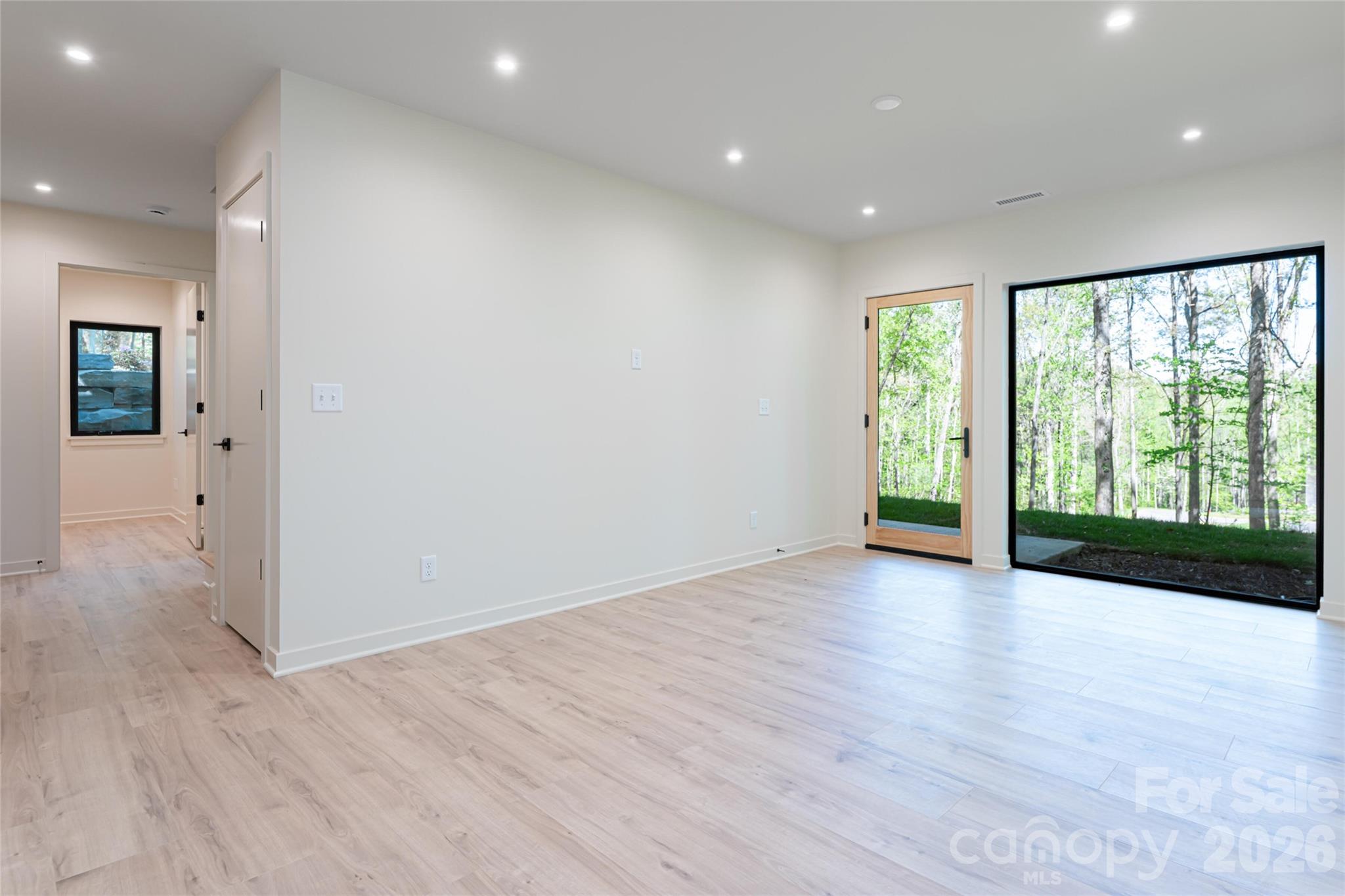 North Hill At English Forest - Residential