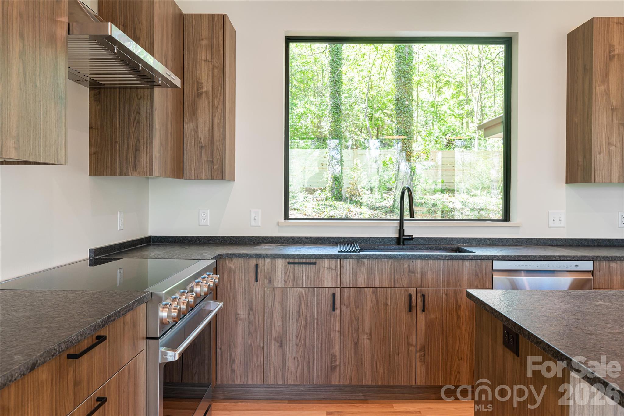 North Hill At English Forest - Residential