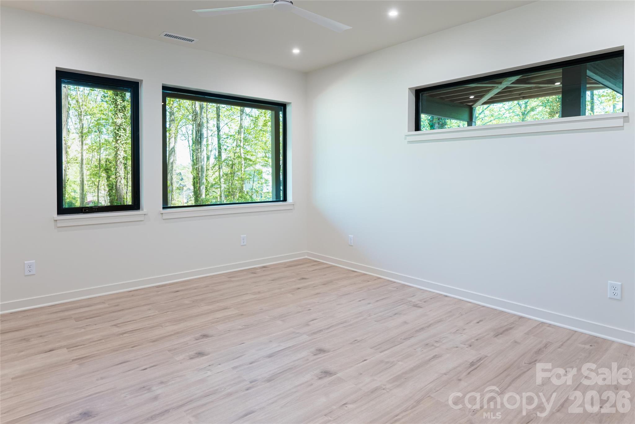 North Hill At English Forest - Residential