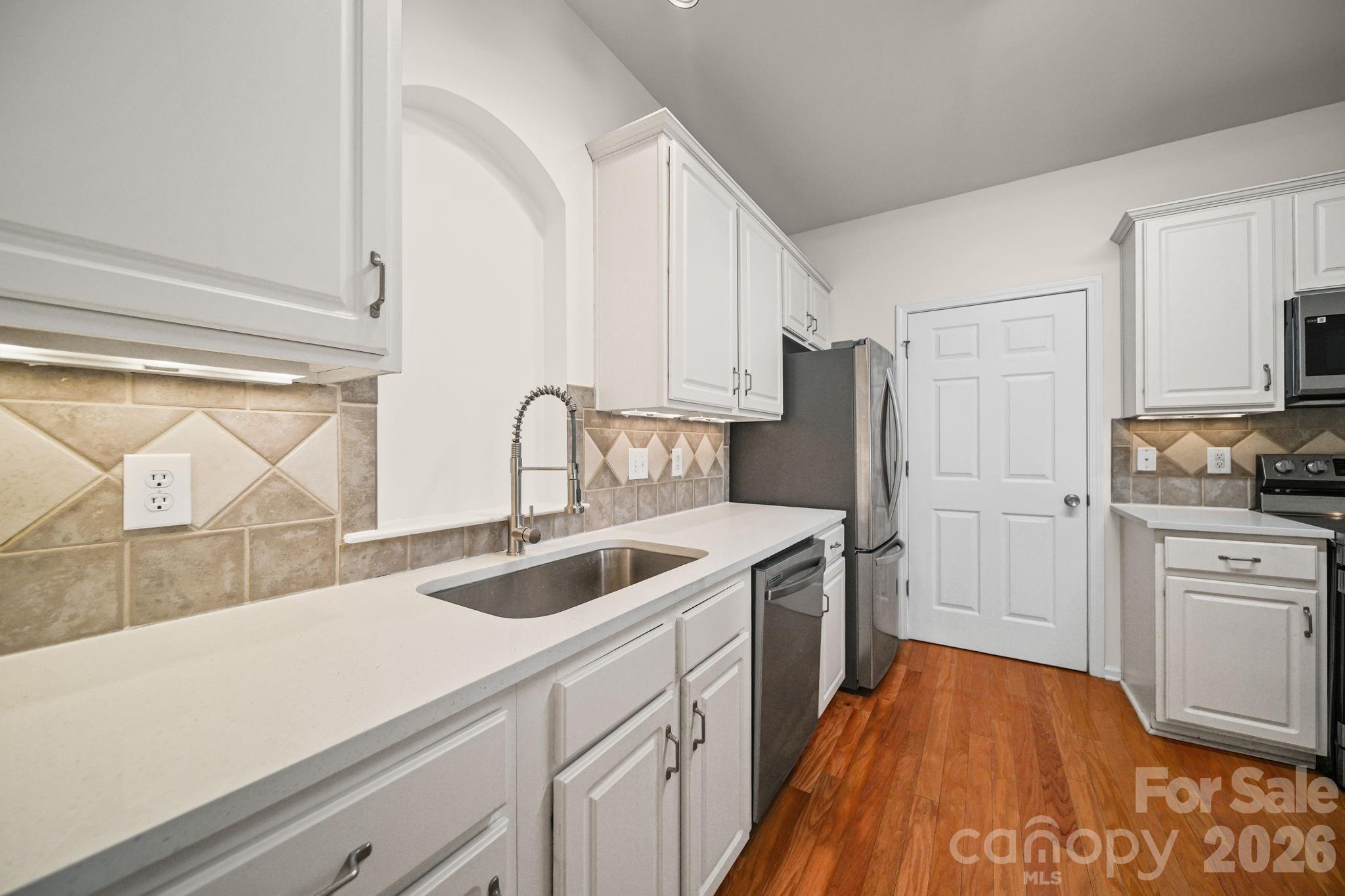 Belle Vista - Residential