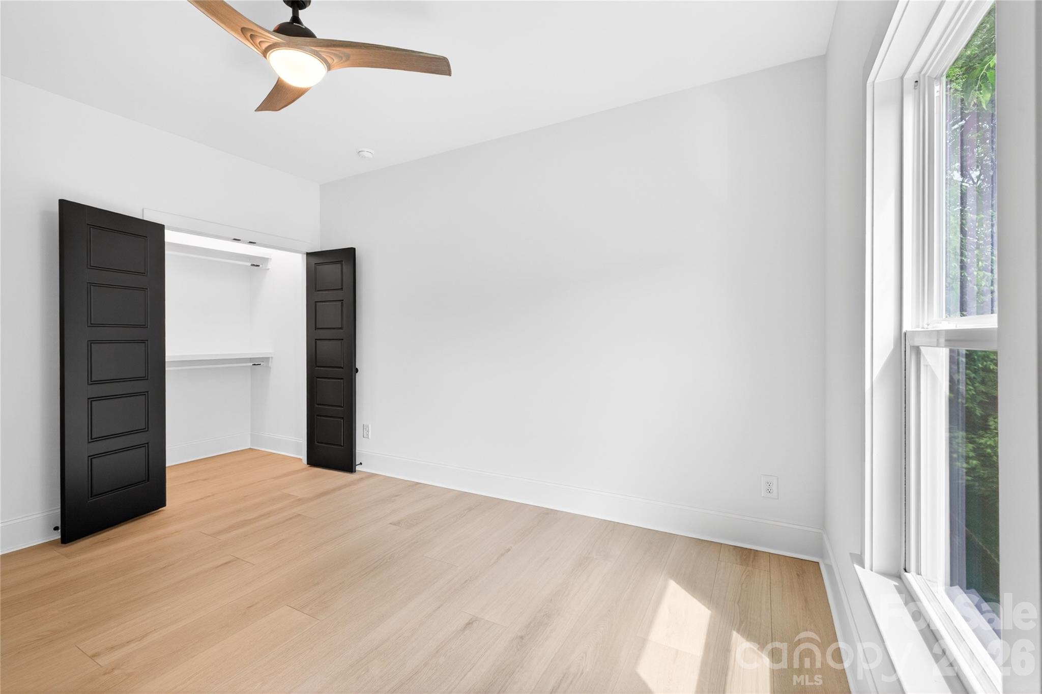 Plaza - Residential