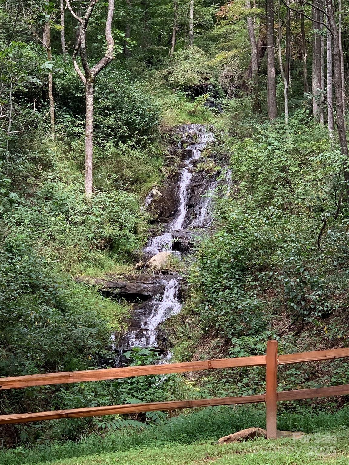 Splitrail - Land