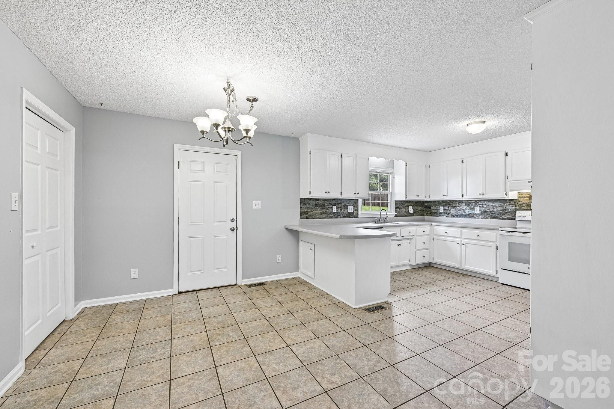 Fox Chase - Residential