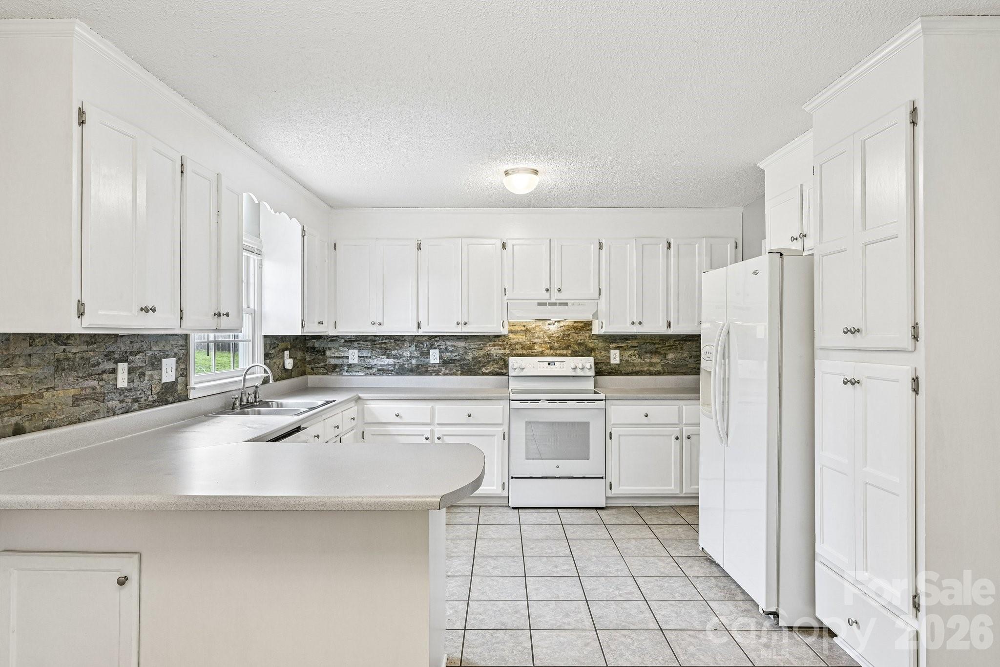Fox Chase - Residential