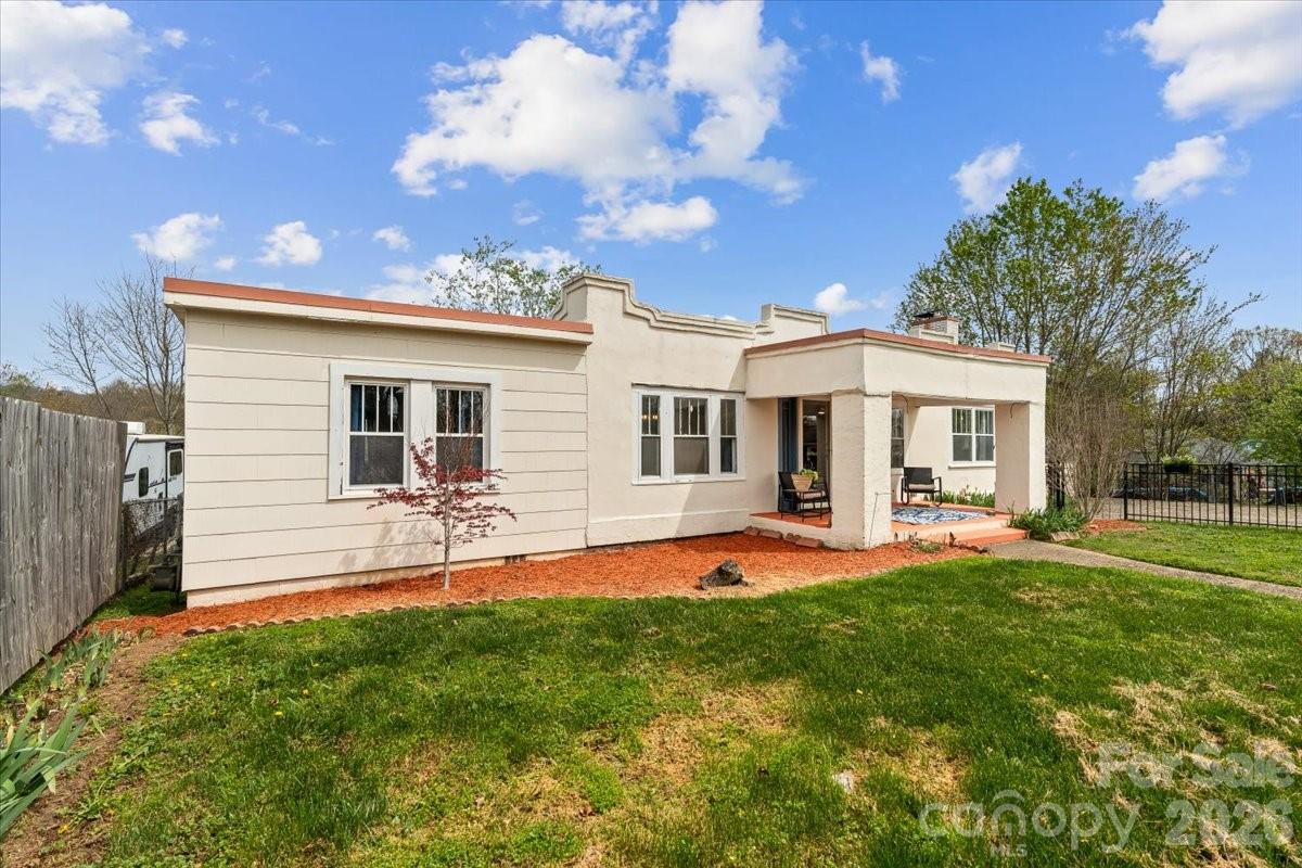 Broadmoor - Residential