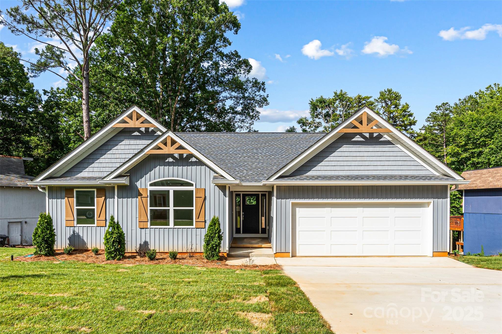 Tega Cay - Residential
