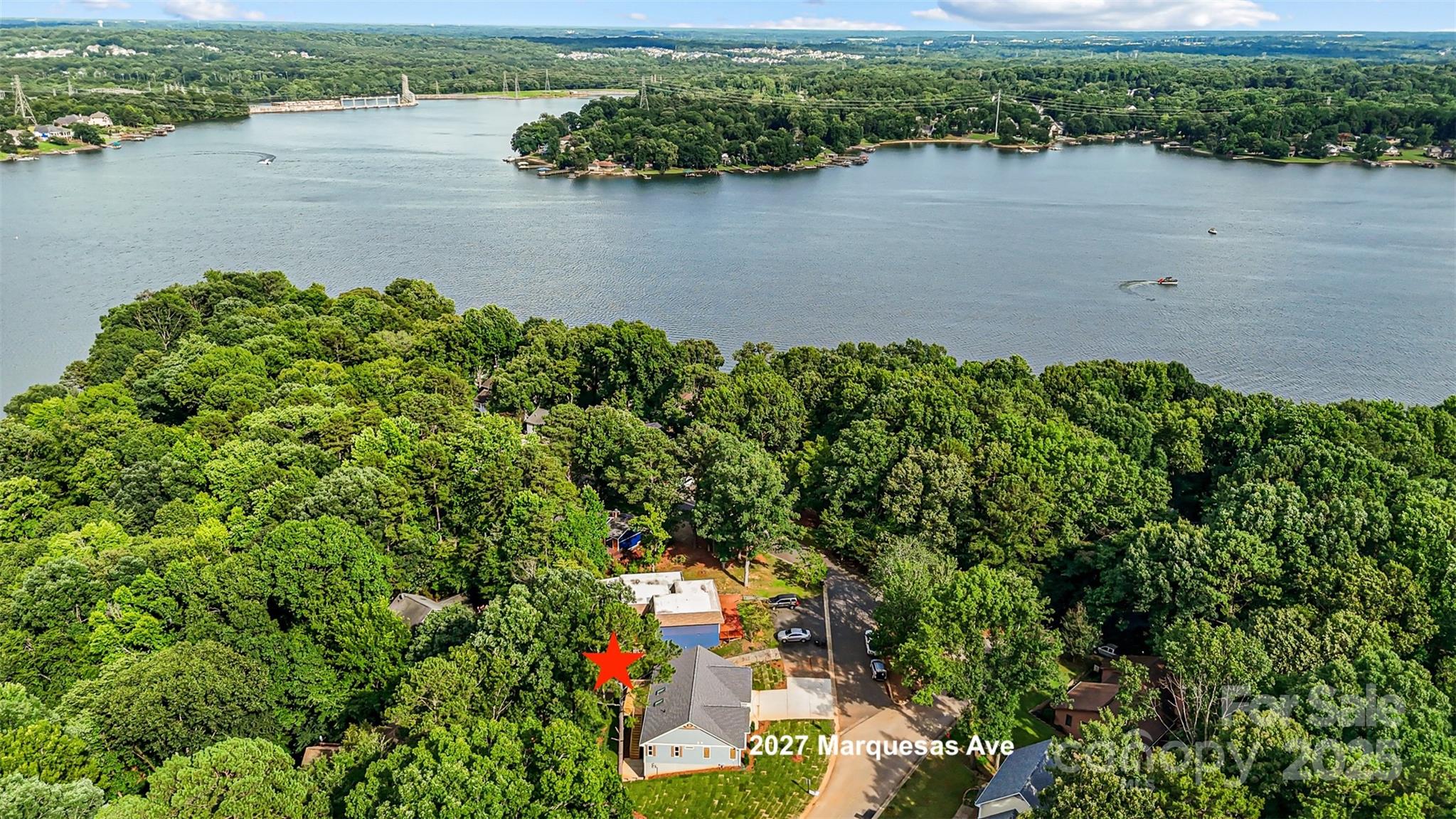 Tega Cay - Residential
