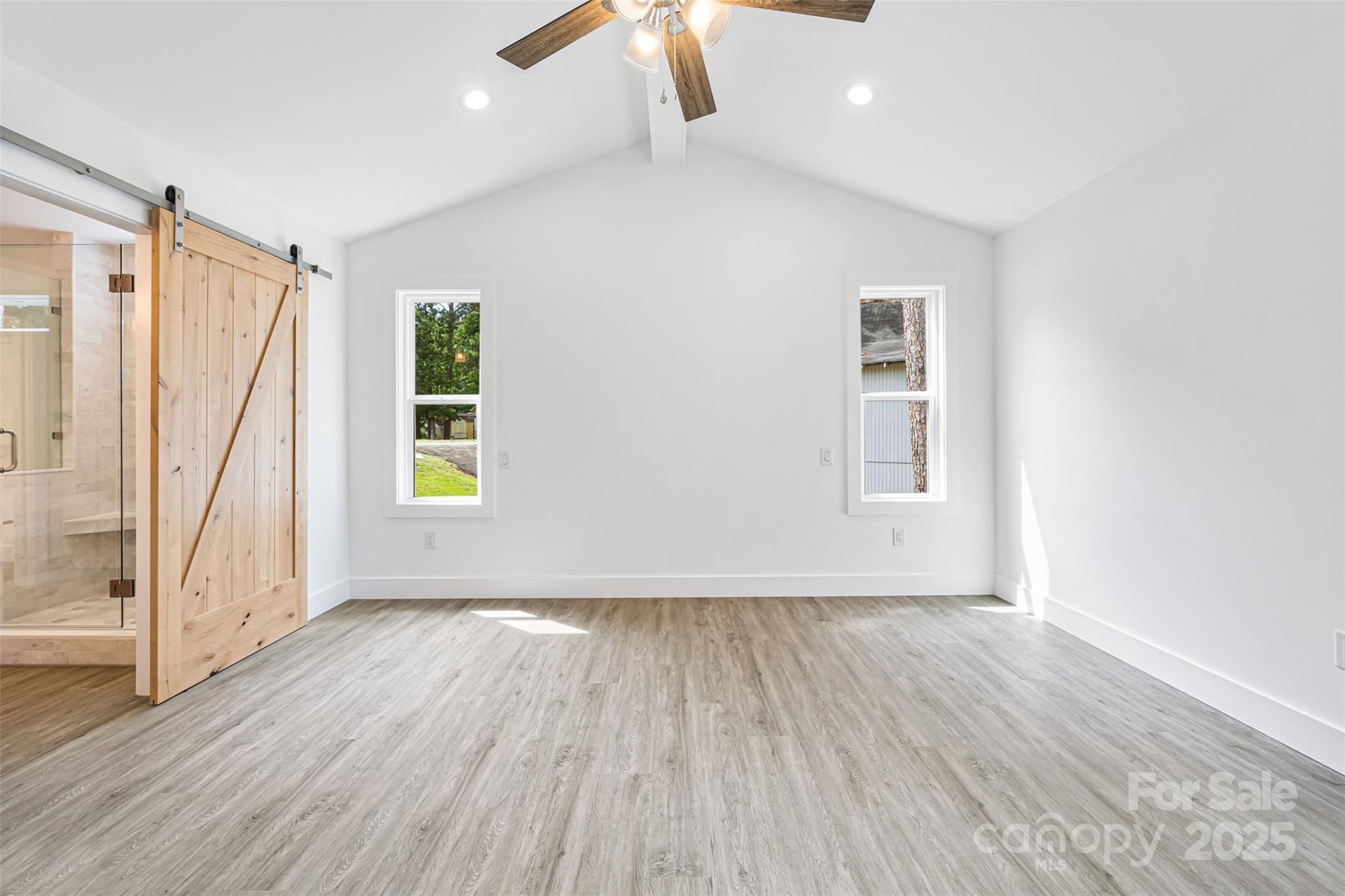 Tega Cay - Residential