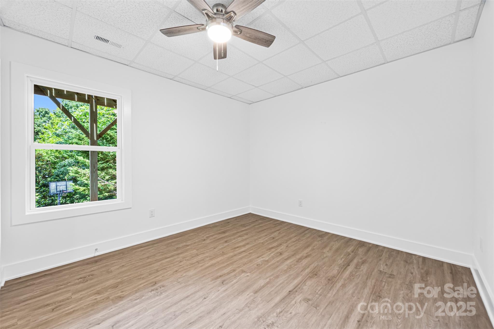 Tega Cay - Residential