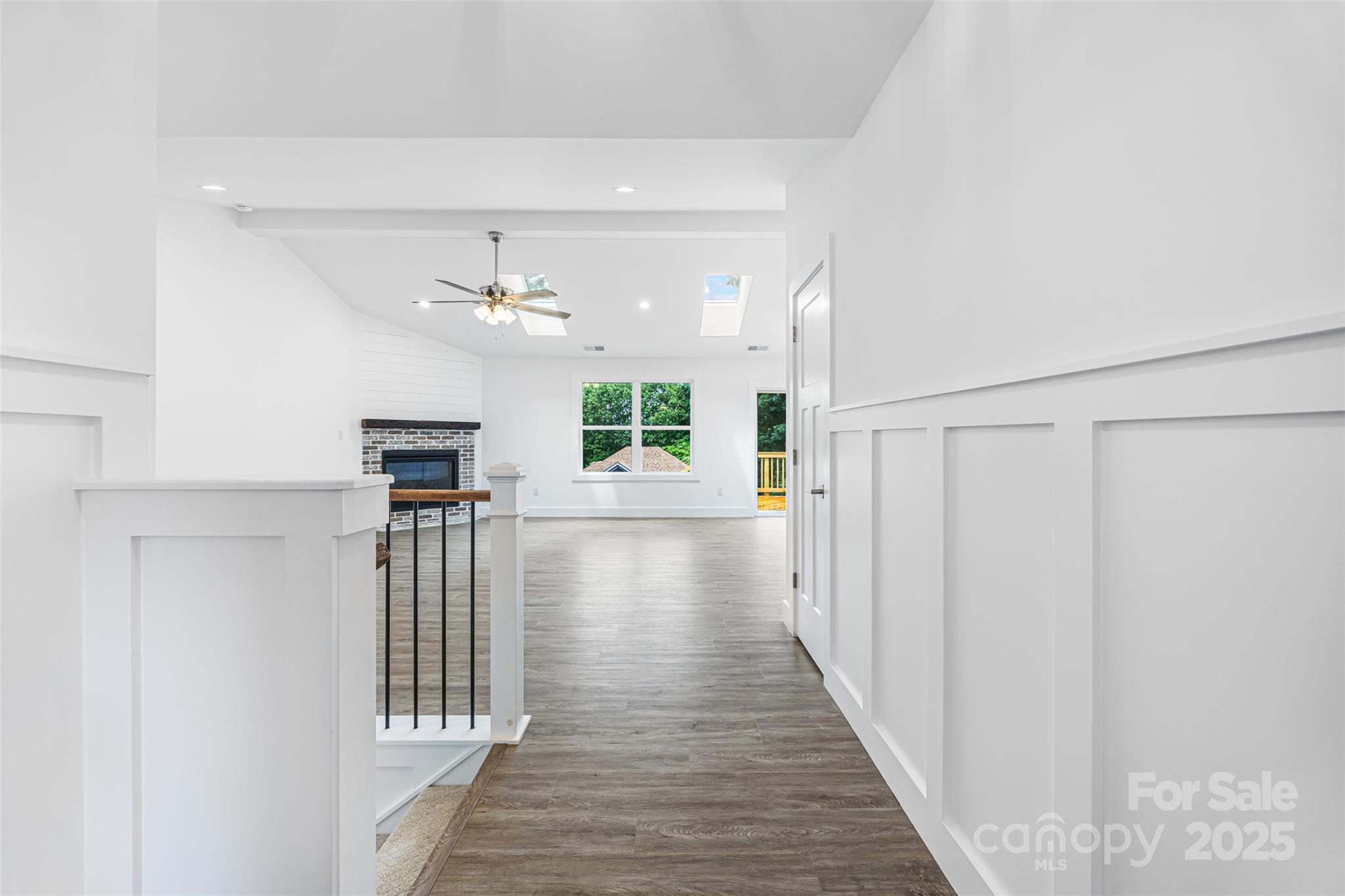 Tega Cay - Residential