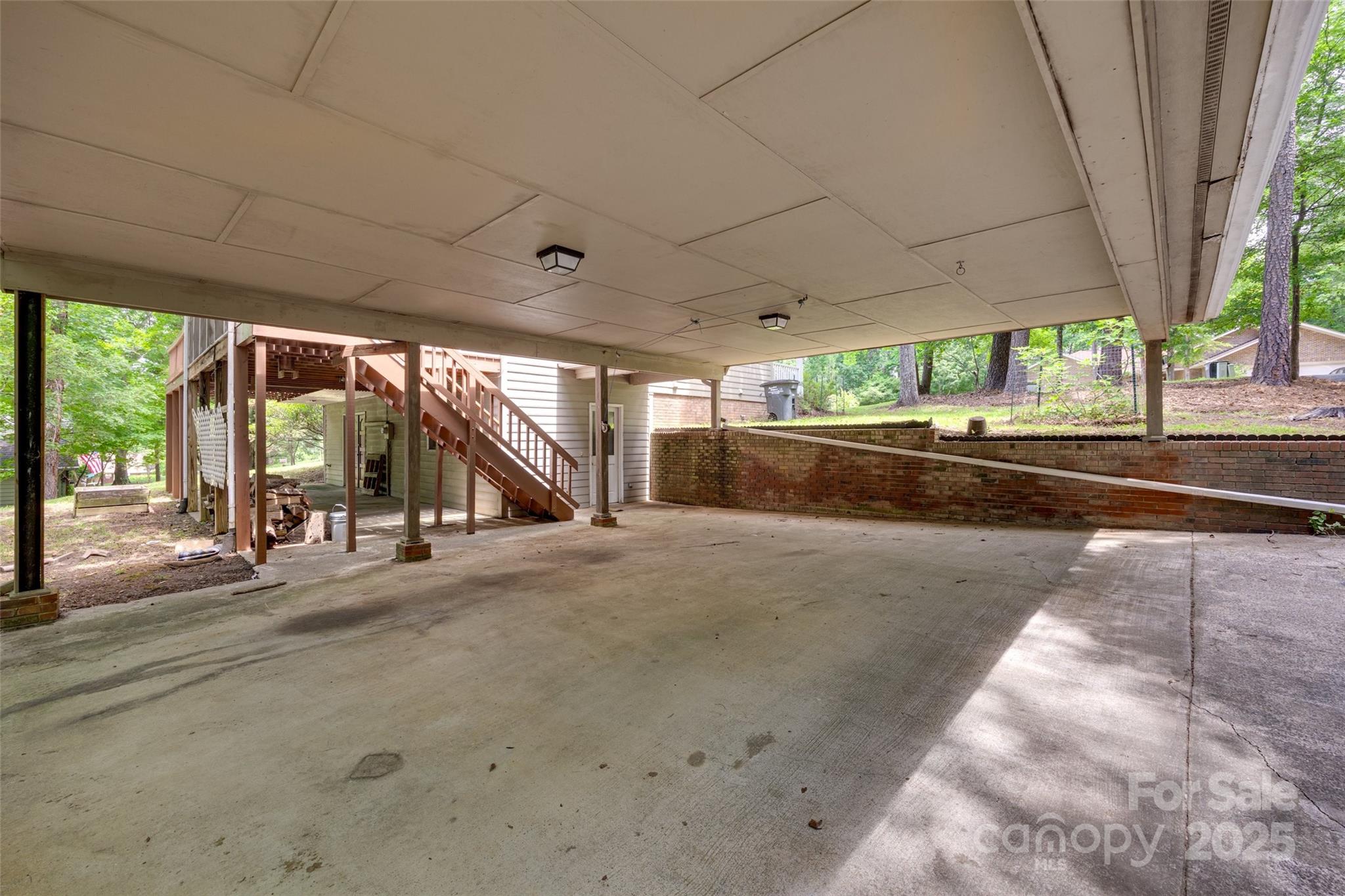 Tega Cay - Residential