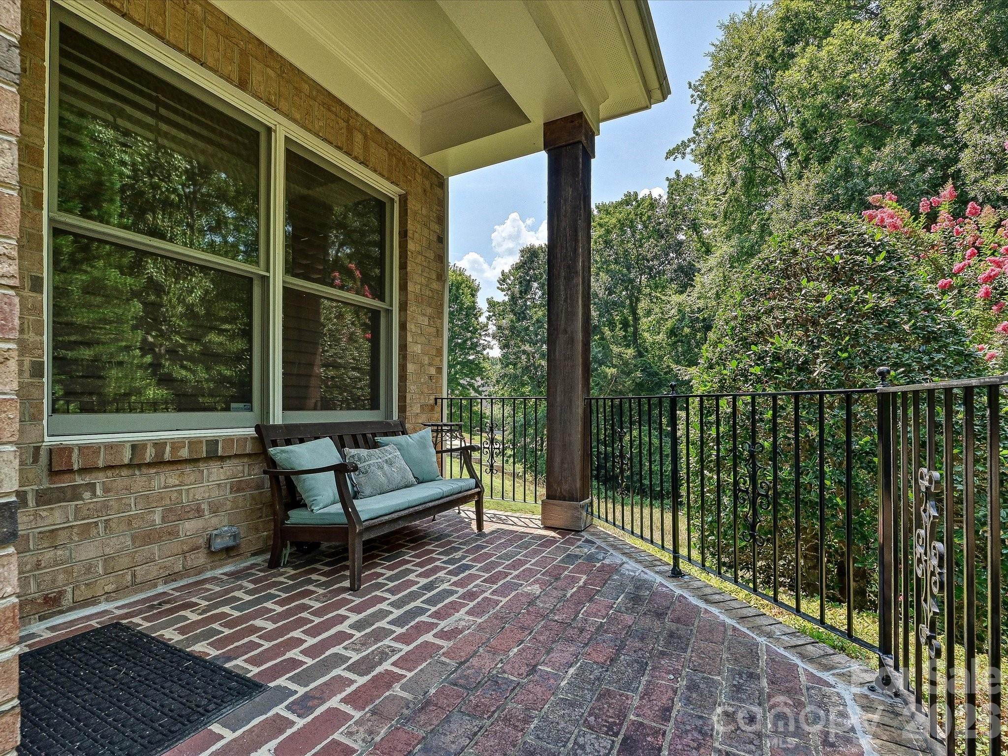 Green Park - Residential