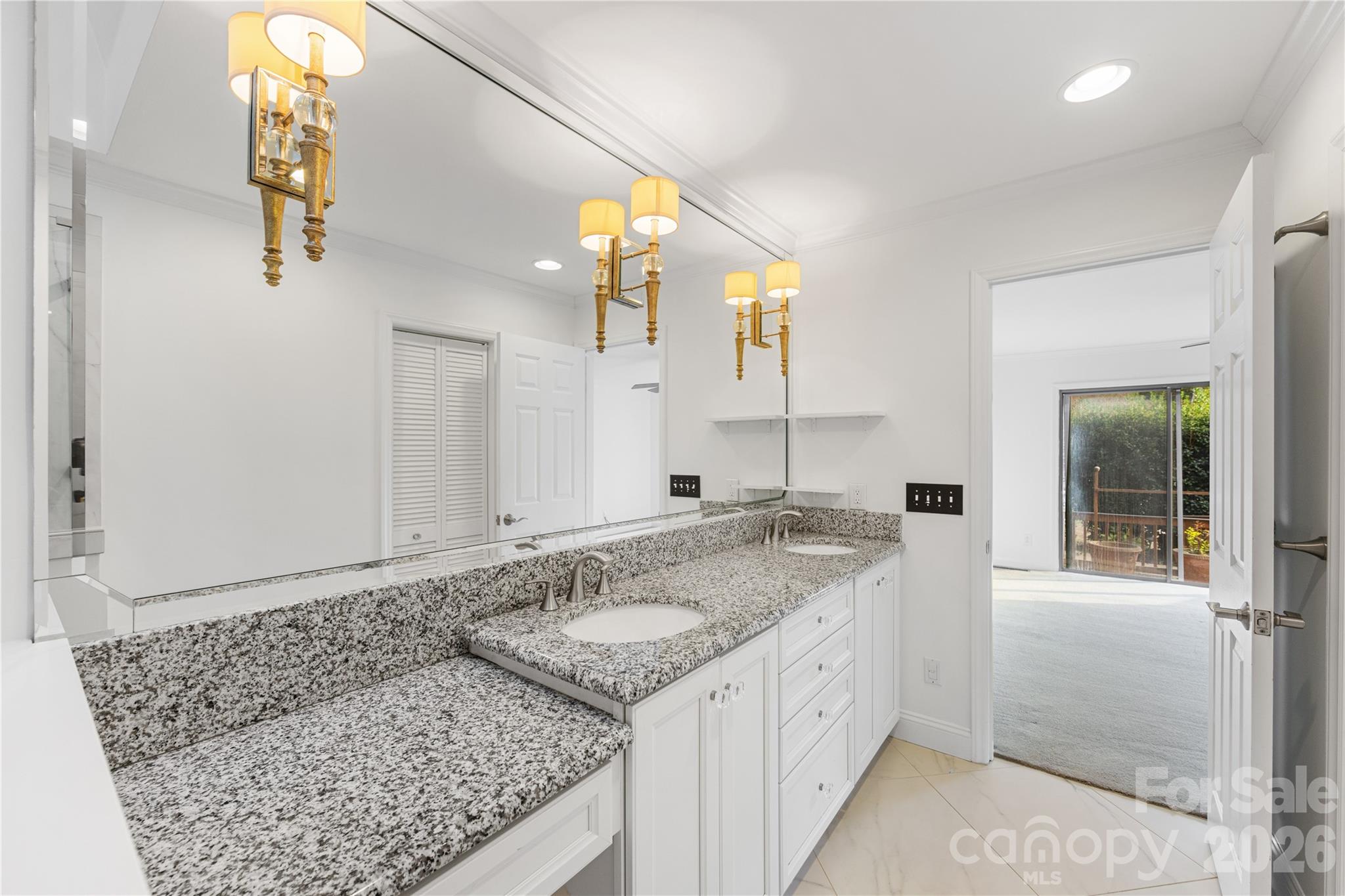 Carsons Pond - Residential