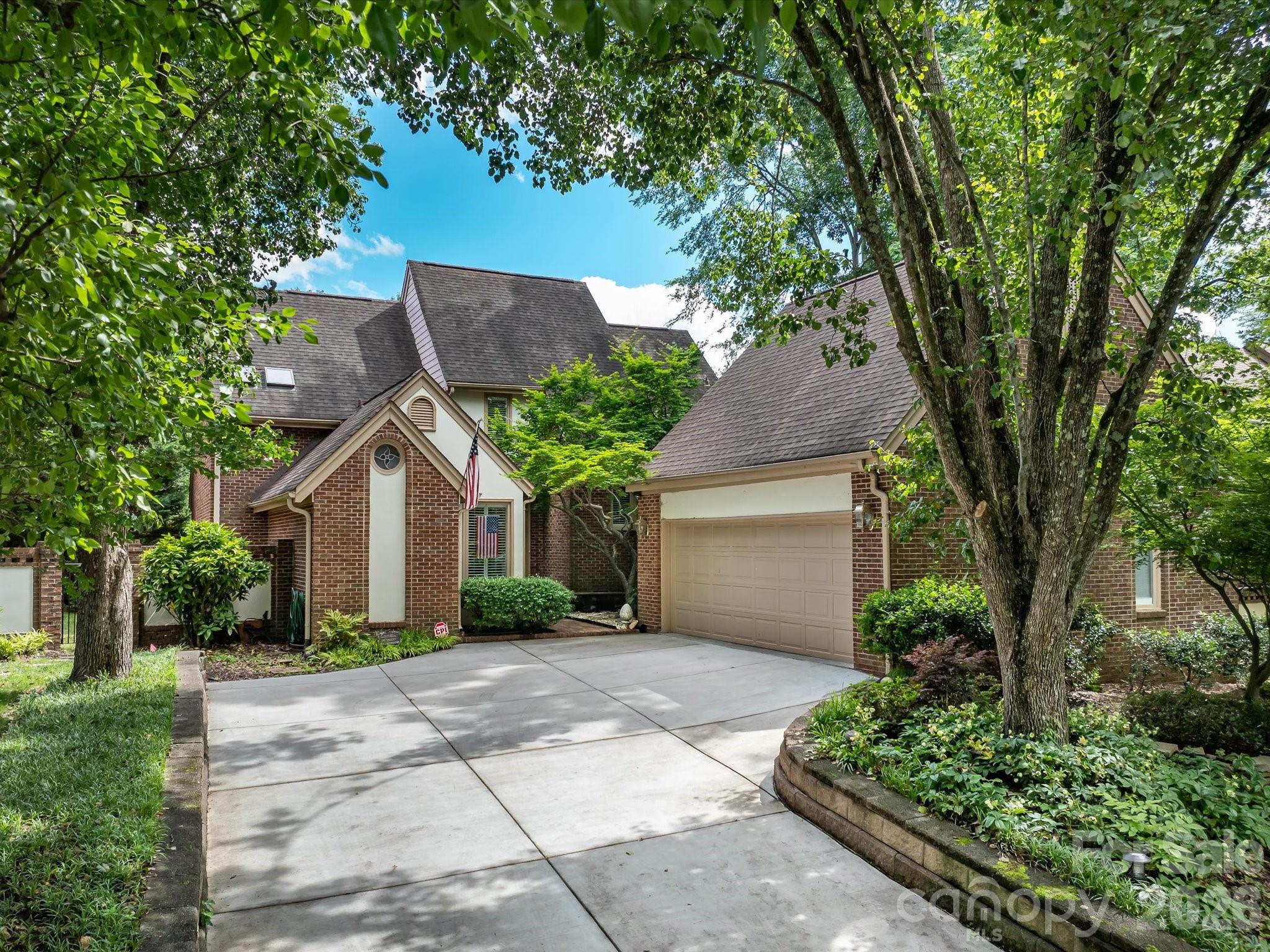 Carsons Pond - Residential
