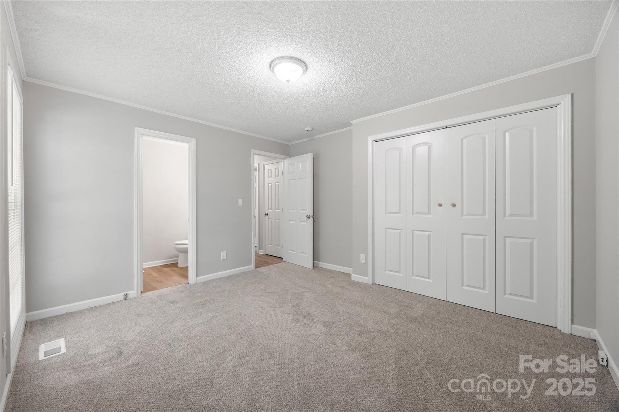 Hickory Ridge - Residential