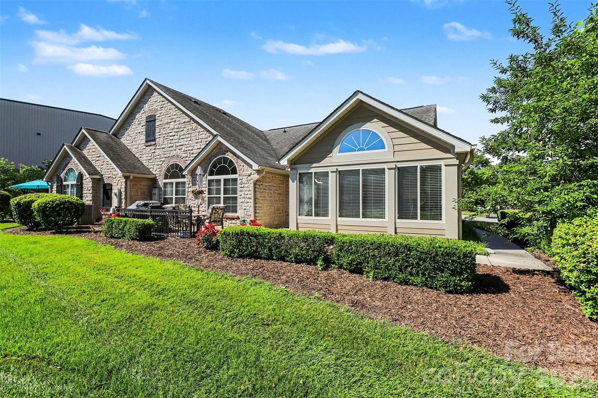 Polo Club at Mountain Island Lake - Residential