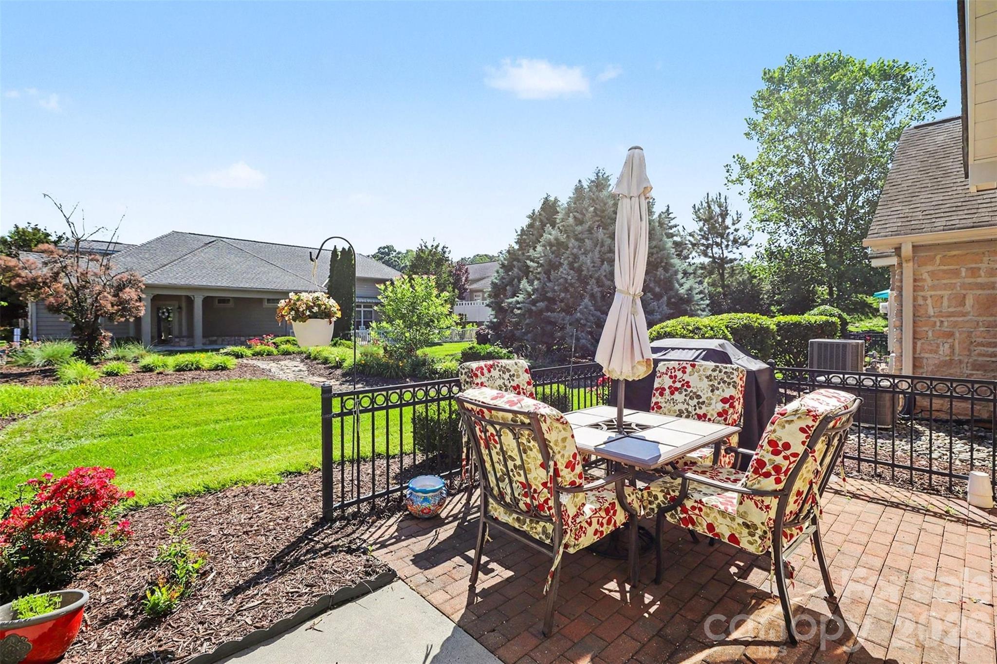 Polo Club at Mountain Island Lake - Residential