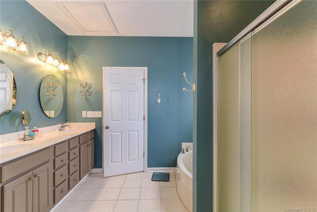 Rivercrest - Residential