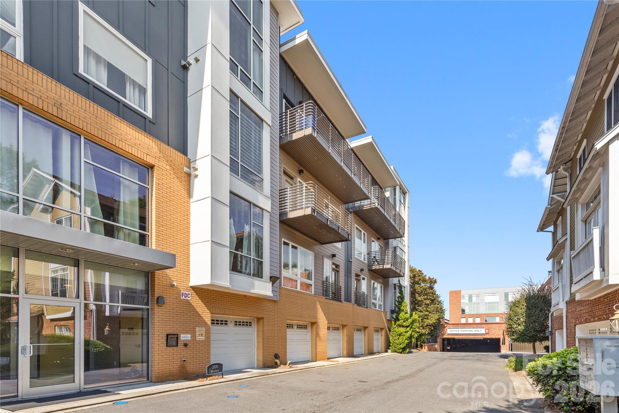 Last Chance to own this amazing condo right in the heart of Southend! 

Discover the perfect blend of modern convenience and urban charm in this beautifully updated 1-bedroom, 1-bathroom condo located in the highly sought-after Southborough subdivision of Dilworth. Nestled in one of Charlotte’s most desirable neighborhoods, this condo offers unmatched walkability to South End and Dilworth’s vibrant shopping, dining, and entertainment scenes — and is just steps from groceries and the light rail for effortless commuting.

Your rare private one-car garage — with additional storage — is conveniently located next to the secured building’s entrance. Building does have an elevator. 

Whether you're heading Uptown, hopping on I-77 or I-85, or simply enjoying the tree-lined streets of Dilworth, this condo offers the ultimate in location, style, and comfort.

Don’t miss this rare opportunity to own a light-filled, stylish condo in the heart of it all.