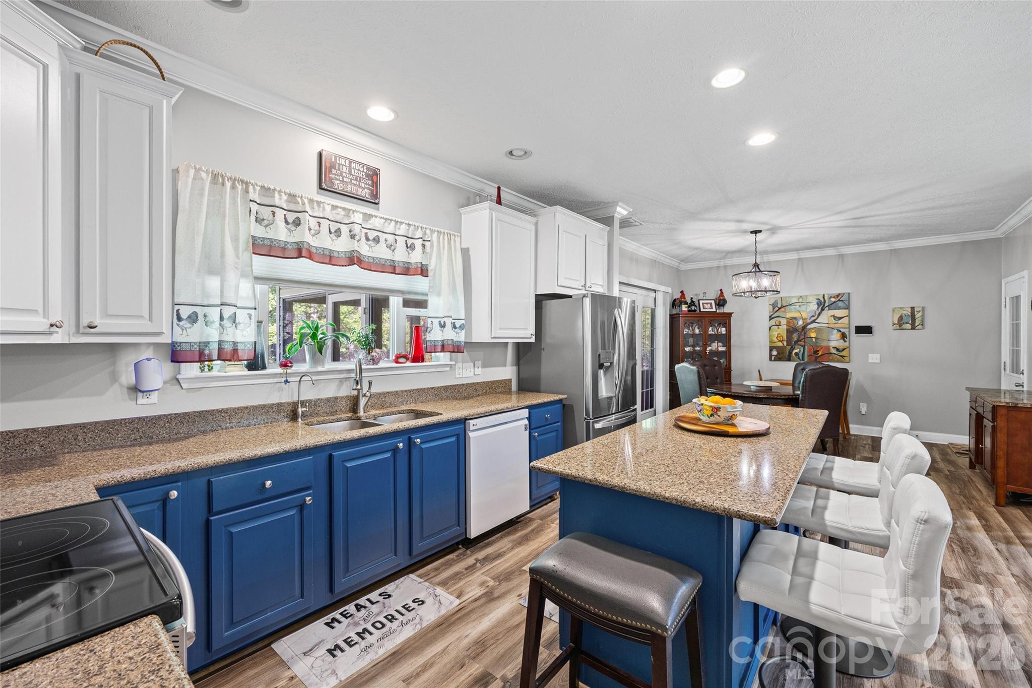 Pine Meadows - Residential