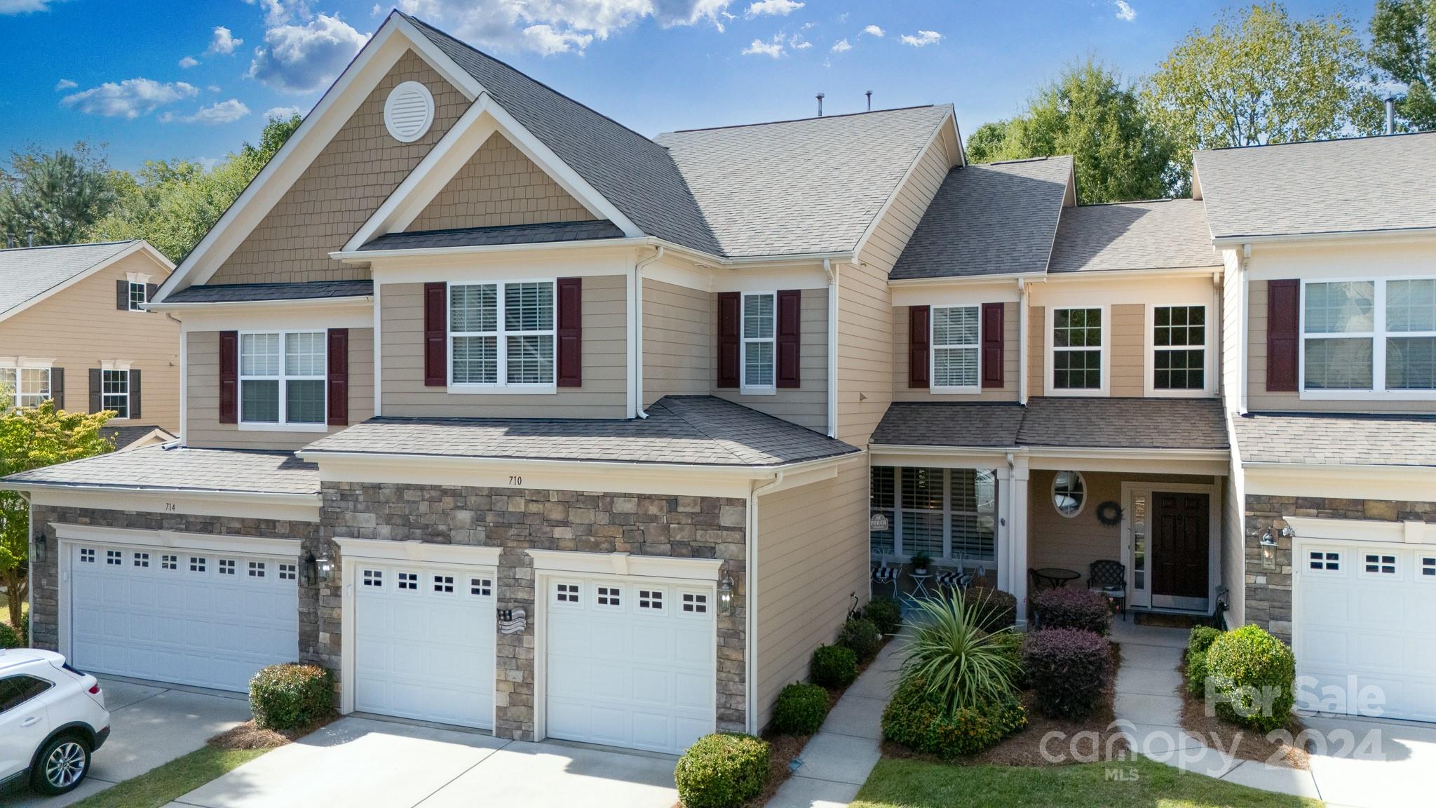 Lake Shore On Lake Wylie - Residential