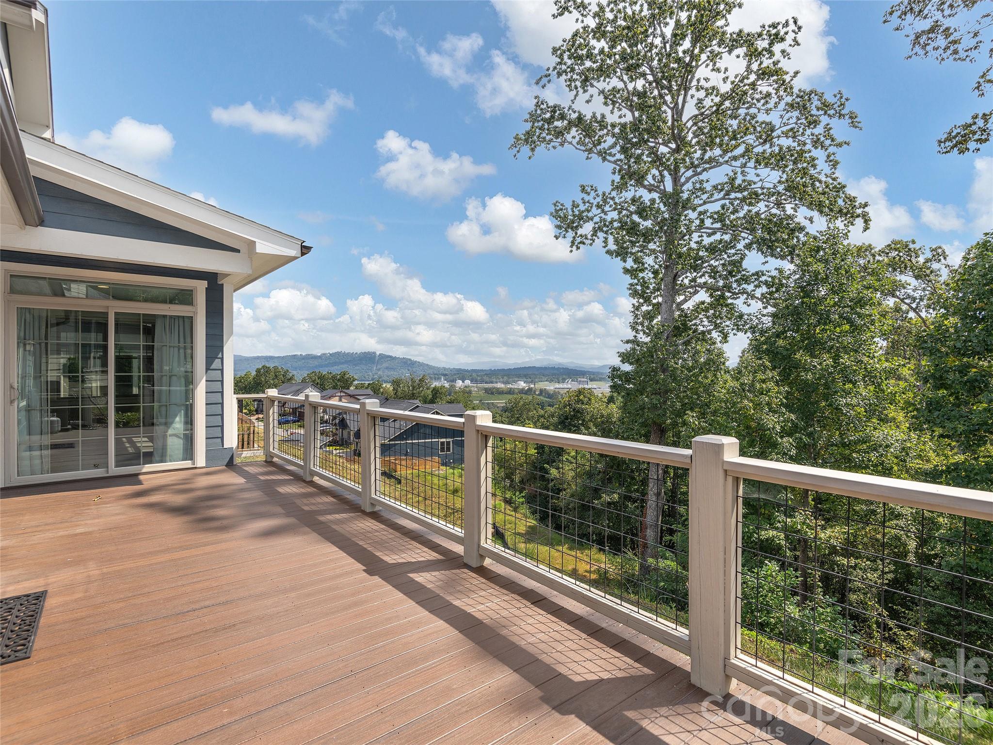 Pinnacle at Arabella Heights - Residential