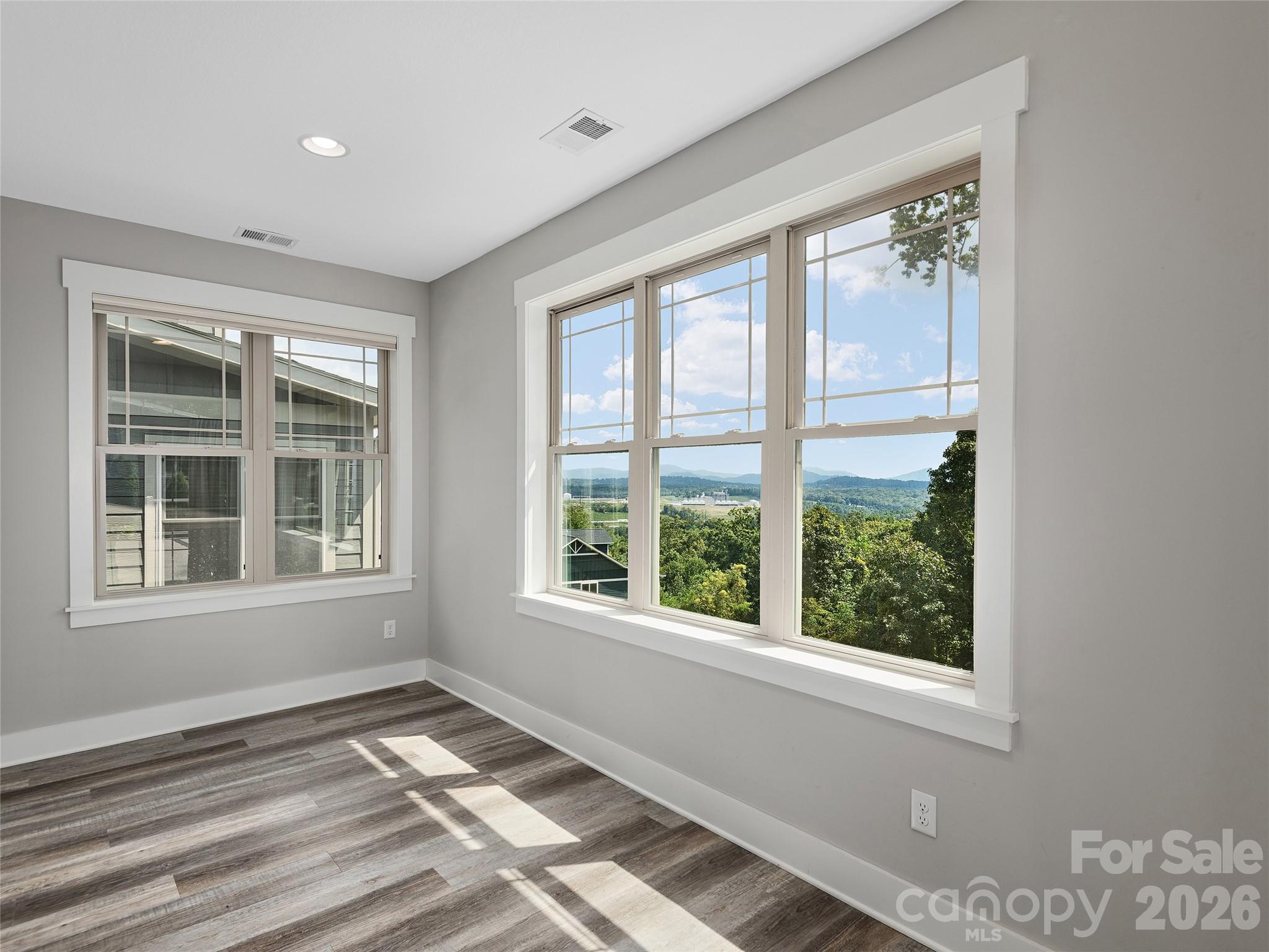 Pinnacle at Arabella Heights - Residential