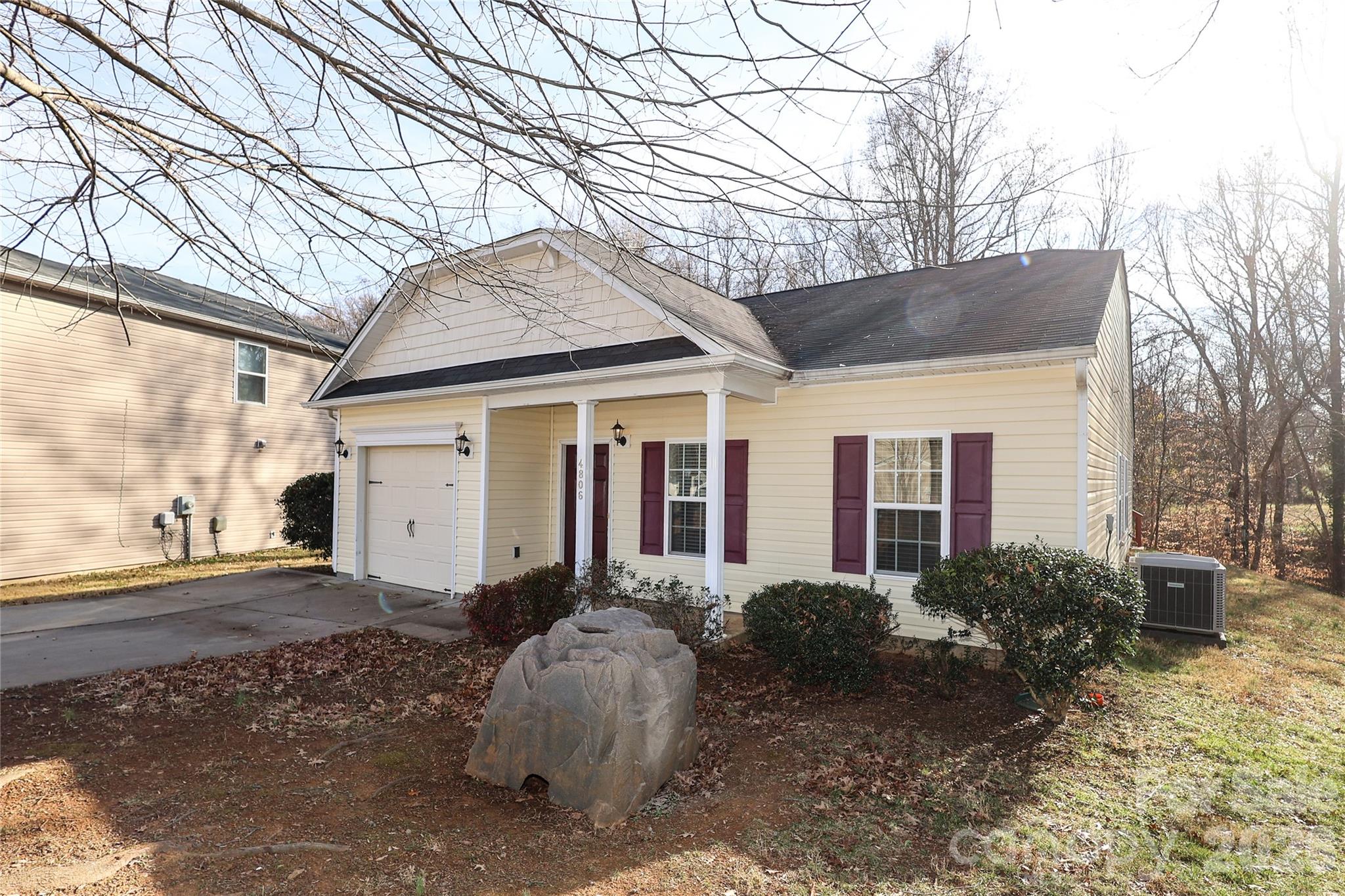 Hammond Lake - Residential