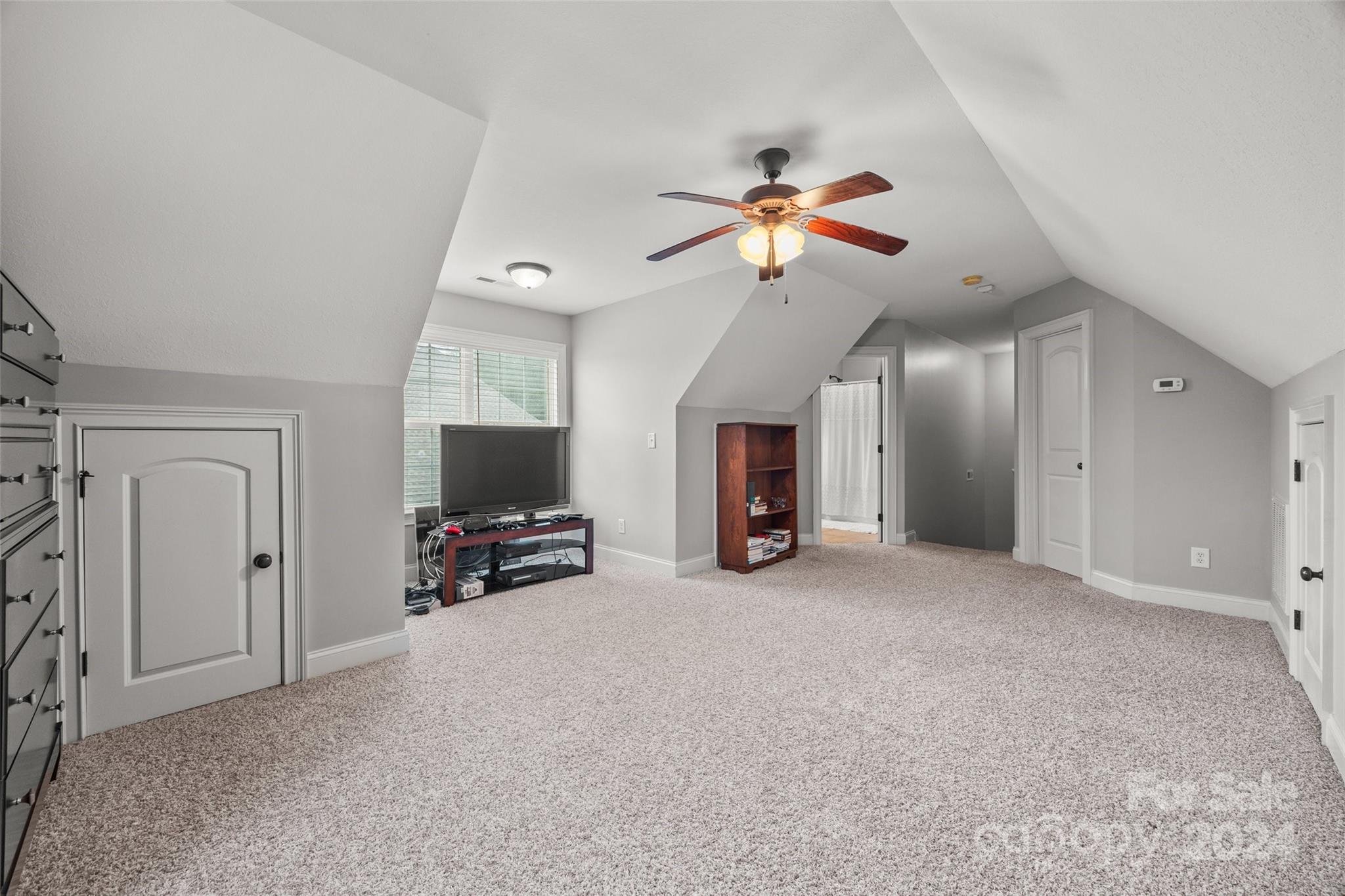 Stoneridge Lakes - Residential