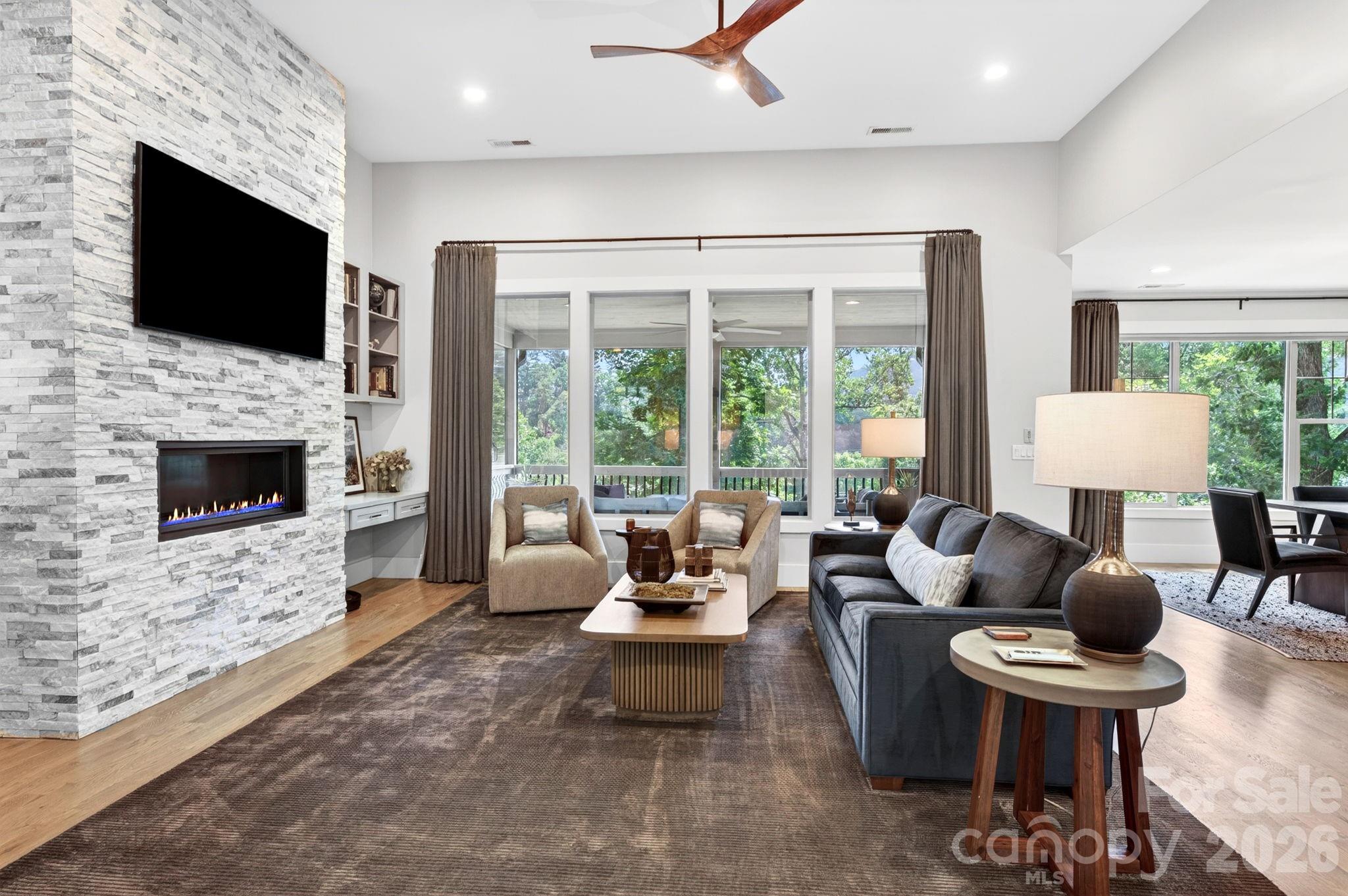 Robinson Creek - Residential