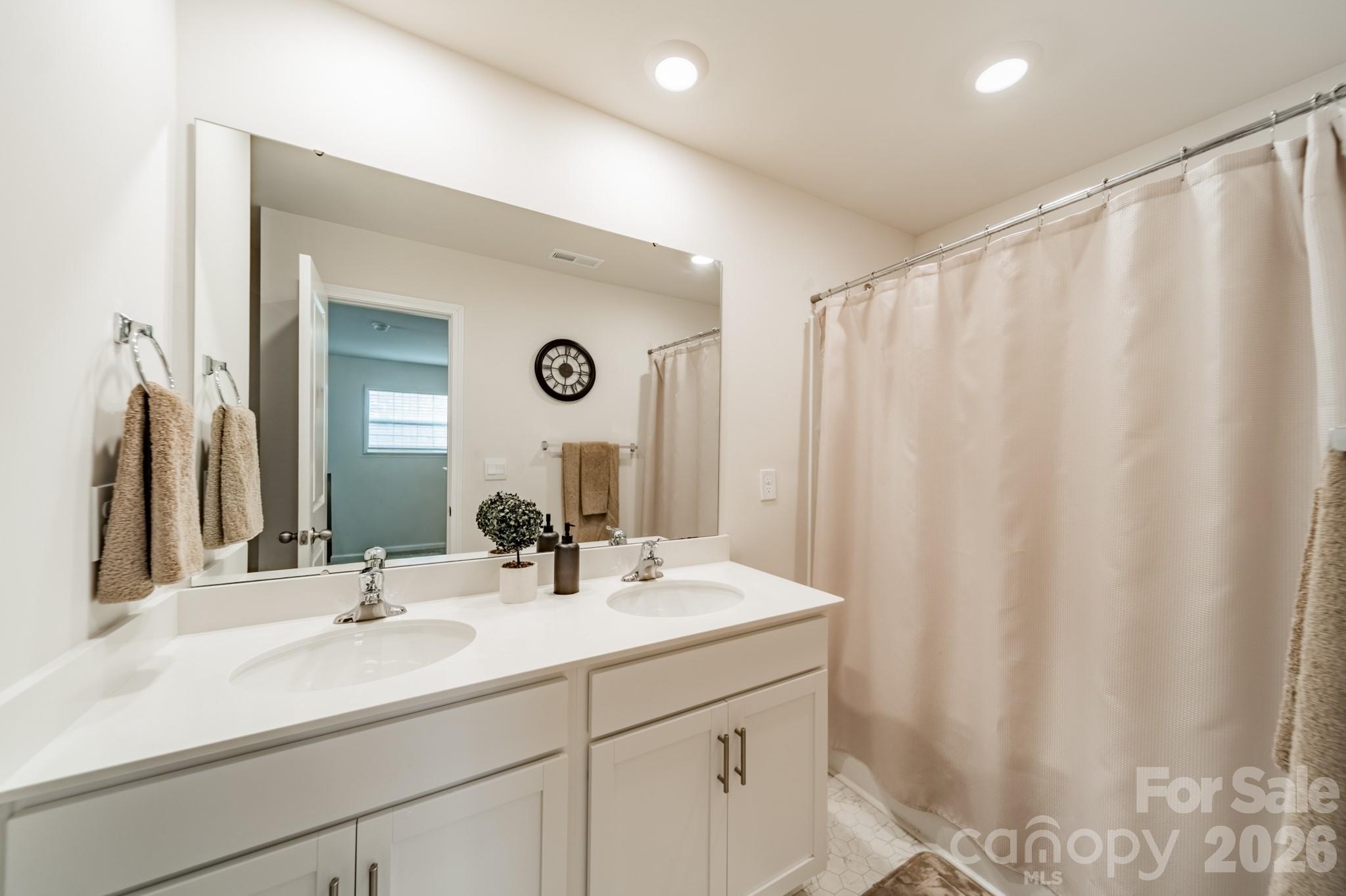 Azalea Ridge - Residential