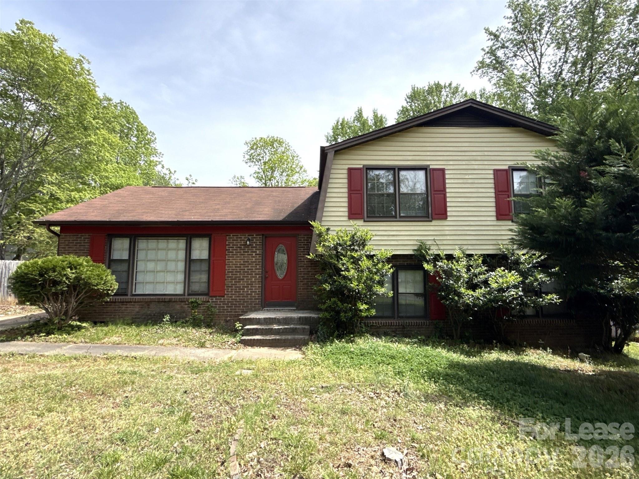Location, location, location! Welcome to this 4 bedroom, 3 bathroom home in Heritage Woods East! This home is spacious and has been freshly painted. On the lower level we have a bedroom, full bathroom, office/ flex space, den/entertainment room and the kitchen with a large dining area. The upper level features the primary room with ensuite bathroom as well as two other rooms and another bathroom. Take advantage of the extra storage shed in the backyard and the screened-in porch! This home is super convenient to McAlpine Greenway Park, Arboretum, Cotswold and SouthPark. Tour today!

We strive to provide an experience that is cost-effective and convenient. That’s why we provide a Resident Benefits Package (RBP) to address common headaches for our residents. Our program handles pest control, air filter changes, utility set up, credit building and more at a rate of $40/month, added to every property as a required program. More details upon application. In addition to RBP, we provide access to liability insurance that meets your needs. 

Please note Renters Insurance is required. Pet Fee is per pet that does not exceed 35 lbs