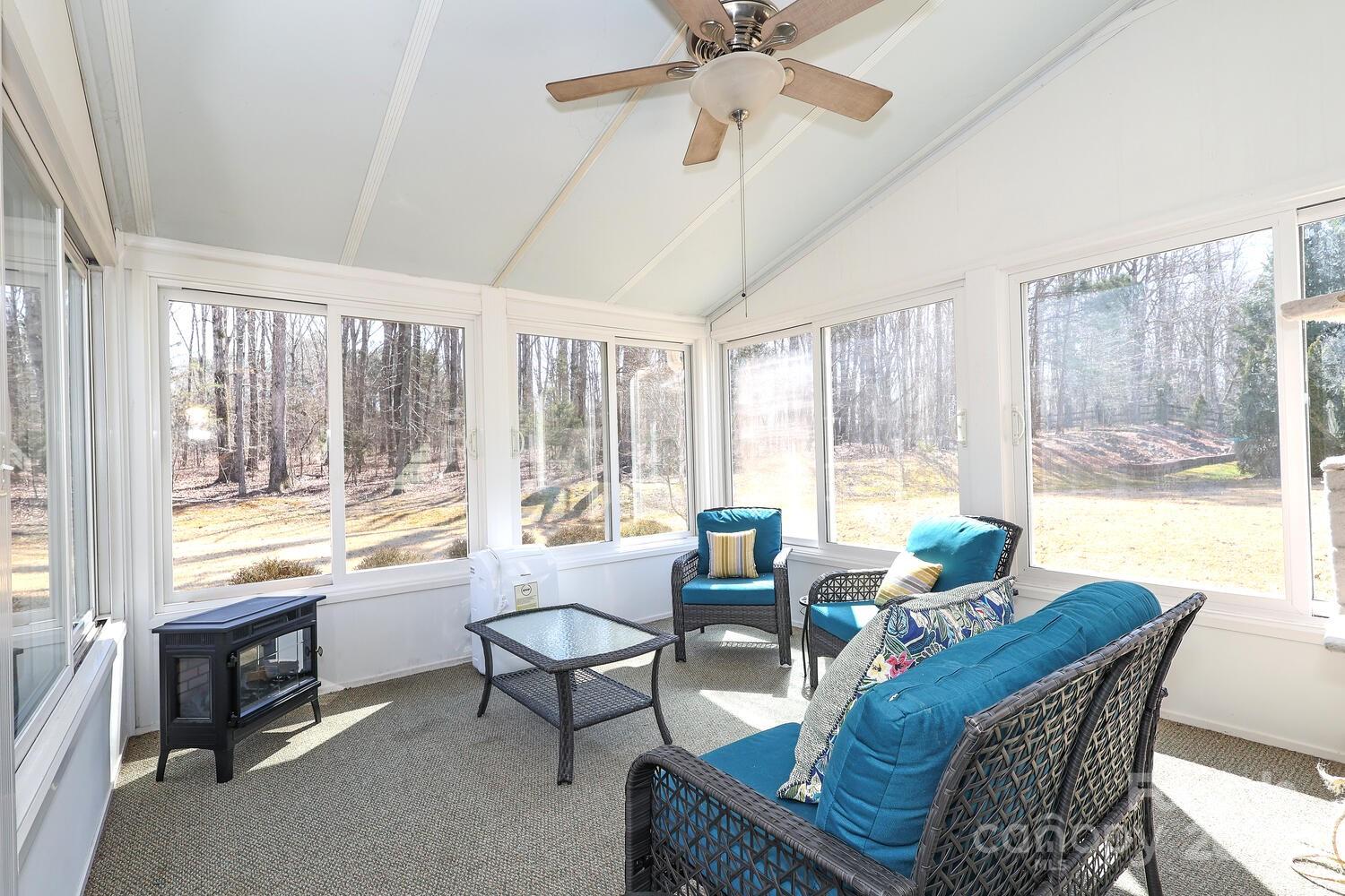 Ridge Pointe - Residential