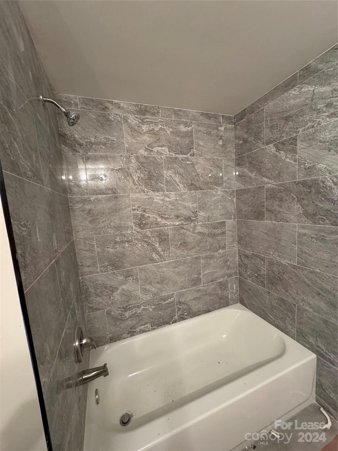 Riverview Villas - Residential Lease