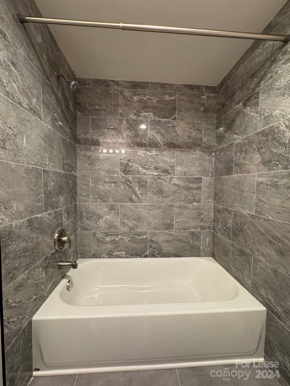 Riverview Villas - Residential Lease